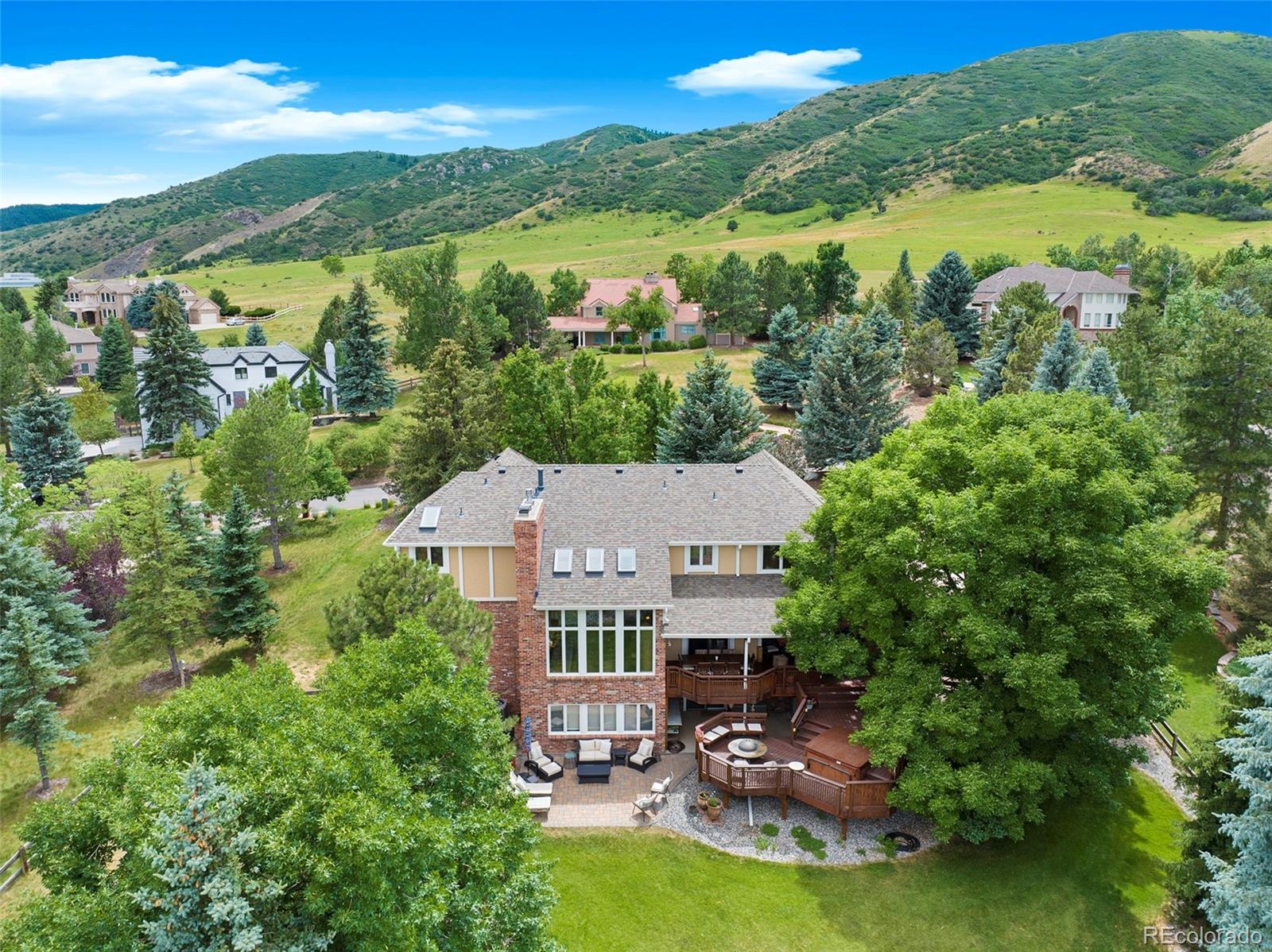 26  Tamarade Drive, littleton MLS: 7636539 Beds: 5 Baths: 4 Price: $1,650,000