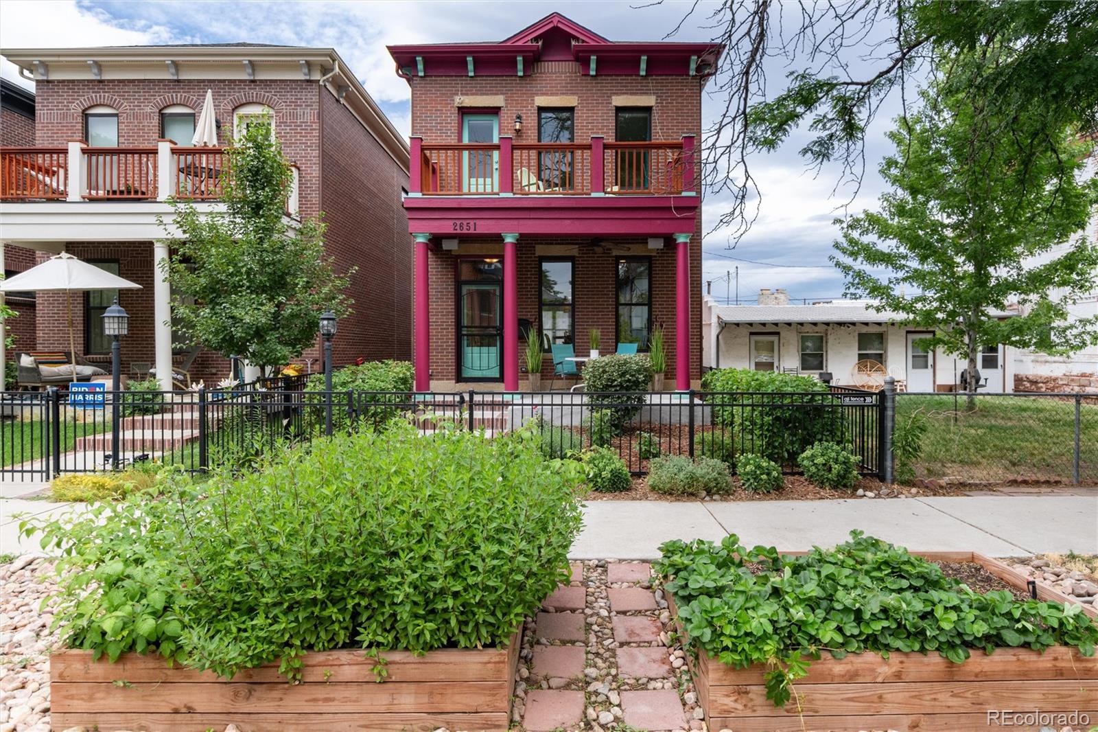 2651  Curtis Street, denver MLS: 5054794 Beds: 4 Baths: 4 Price: $1,275,000