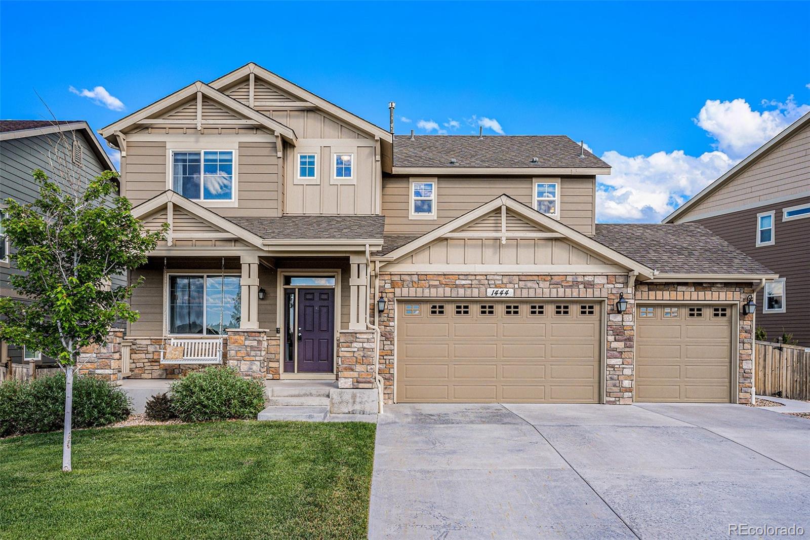 1444  Sidewinder Circle, castle rock MLS: 4927793 Beds: 3 Baths: 4 Price: $700,000