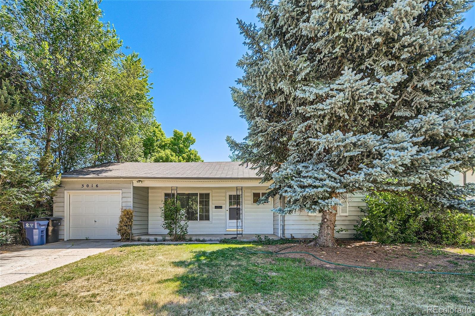 3016 s harrison street, Denver sold home. Closed on 2024-10-23 for $480,000.