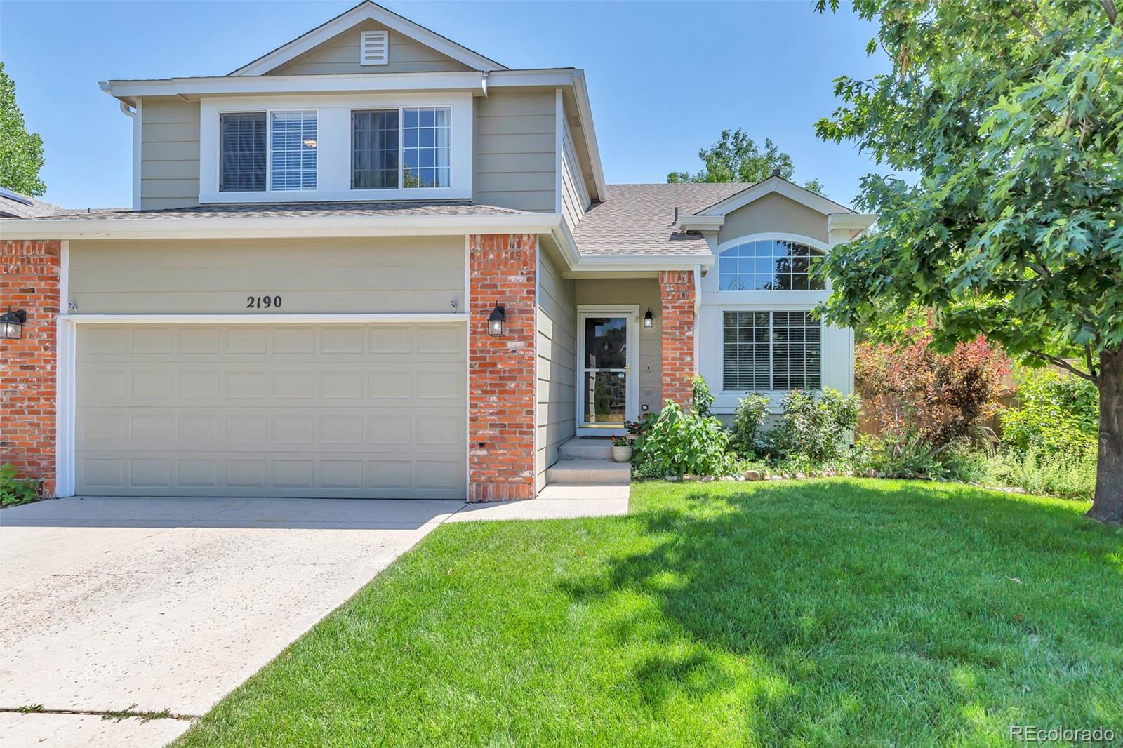 2190  Fendlebrush Street, highlands ranch MLS: 3392302 Beds: 4 Baths: 4 Price: $650,000