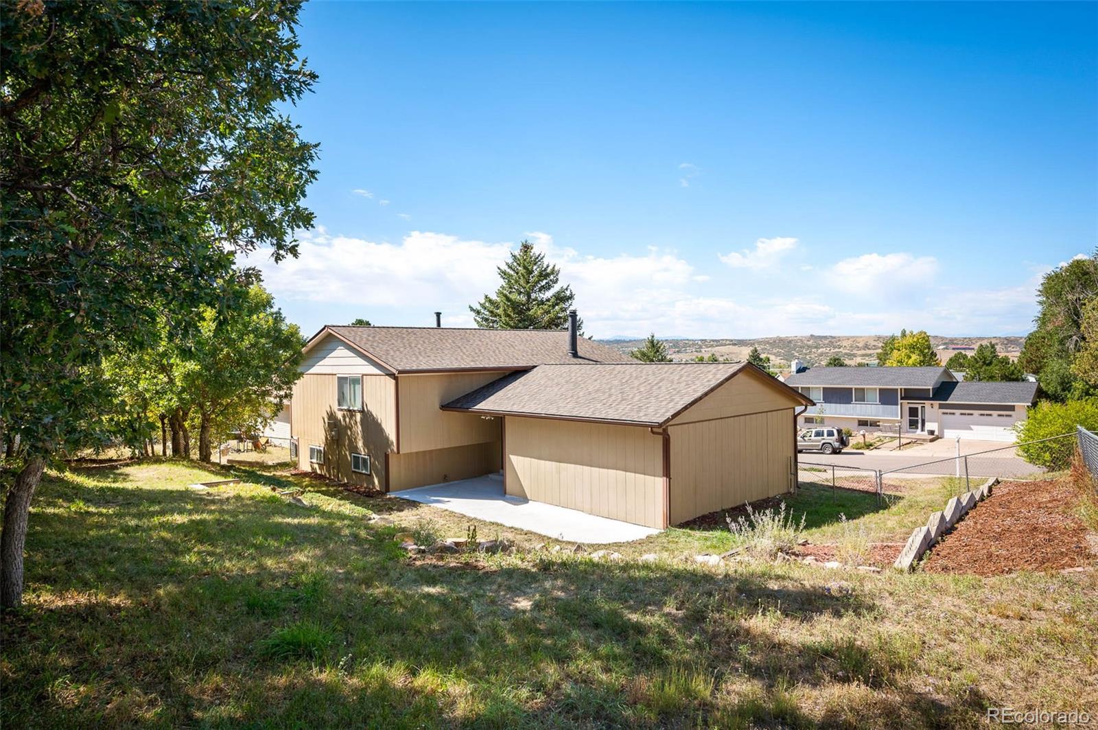 230  Douglas Fir Avenue, castle rock MLS: 4649638 Beds: 4 Baths: 2 Price: $465,000