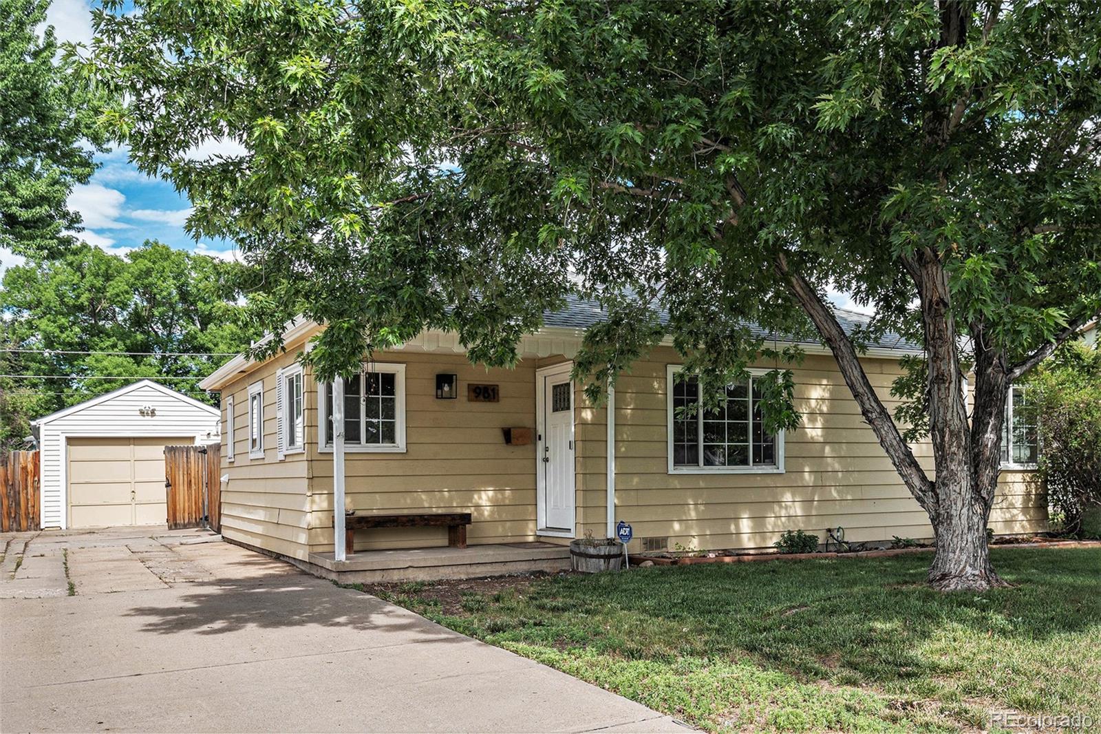 981 s alcott street, Denver sold home. Closed on 2024-10-18 for $570,000.