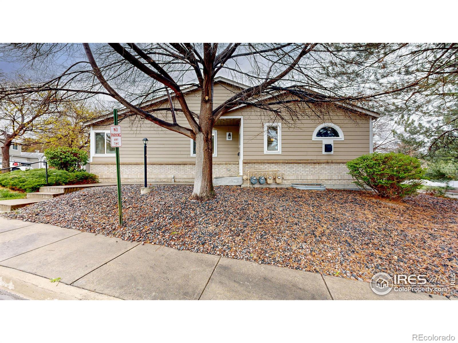 11597  decatur street, Denver sold home. Closed on 2024-07-30 for $436,000.