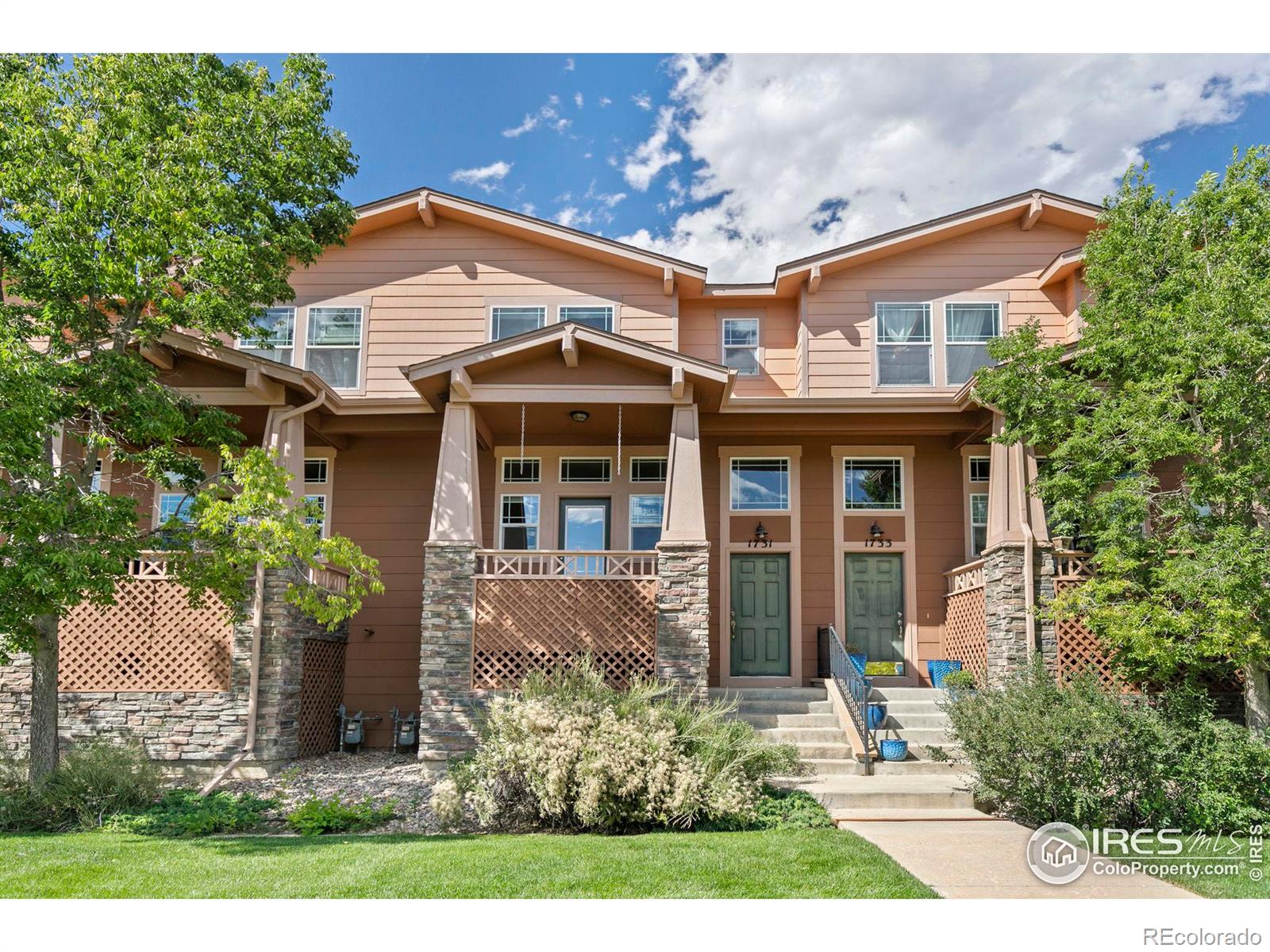 1731  Venice Lane, longmont MLS: 4567891013606 Beds: 2 Baths: 3 Price: $500,000