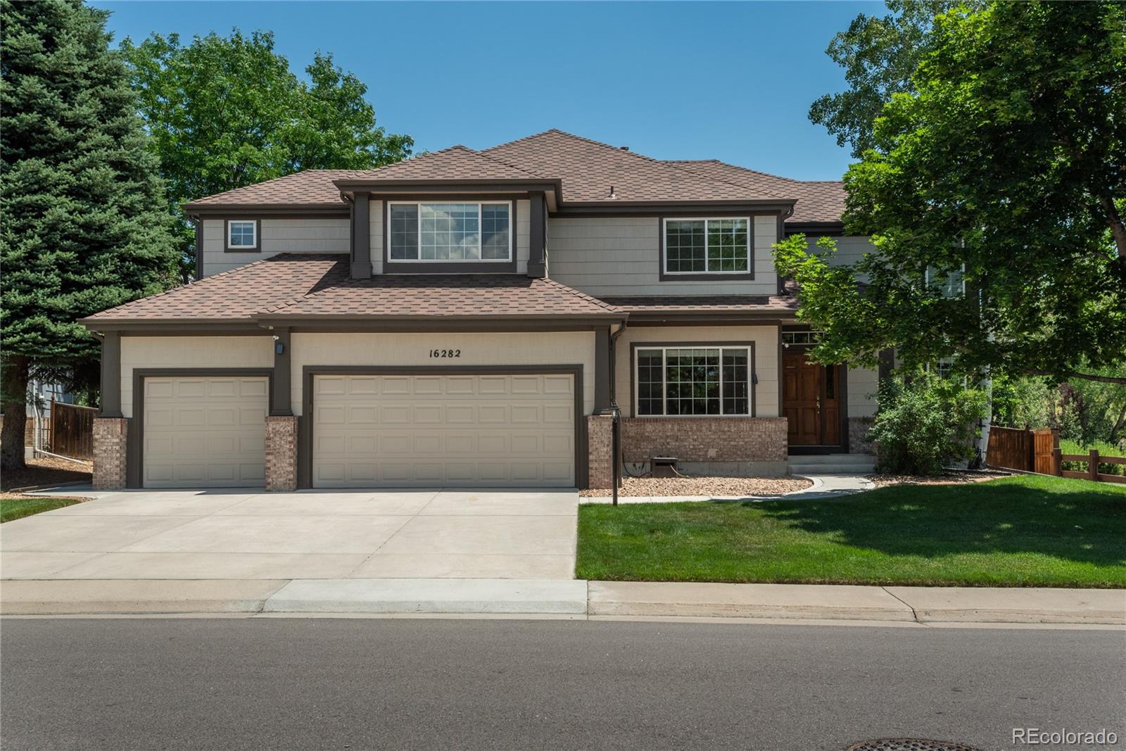 16282  Parkside Drive, parker MLS: 1709128 Beds: 4 Baths: 4 Price: $830,000