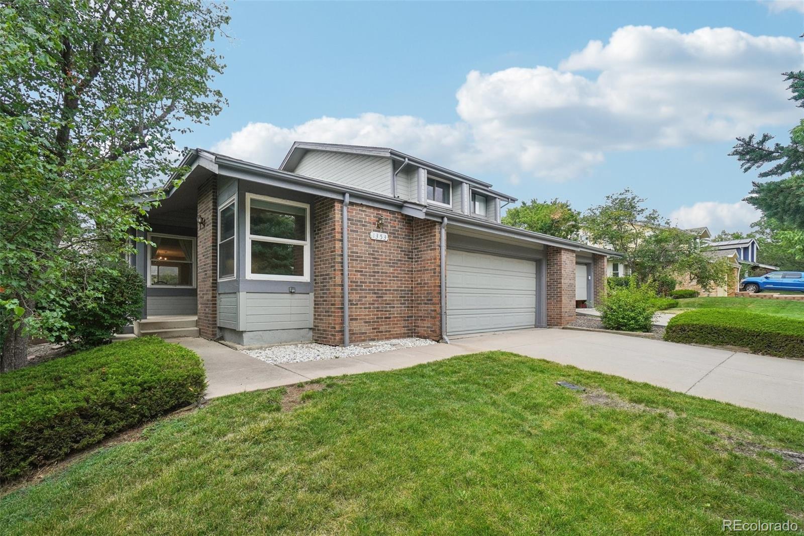 1353  Briar Circle, highlands ranch MLS: 4470856 Beds: 4 Baths: 4 Price: $599,990