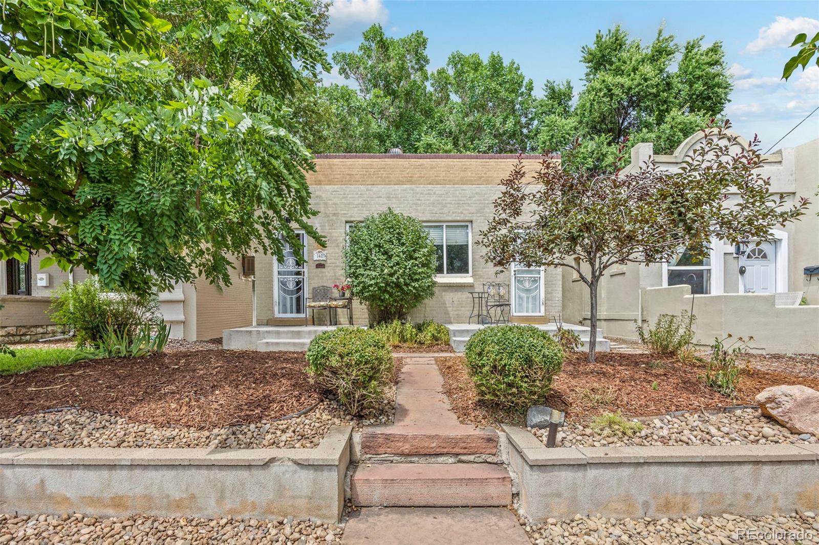 3427 w 23rd avenue, Denver sold home. Closed on 2024-08-22 for $432,000.