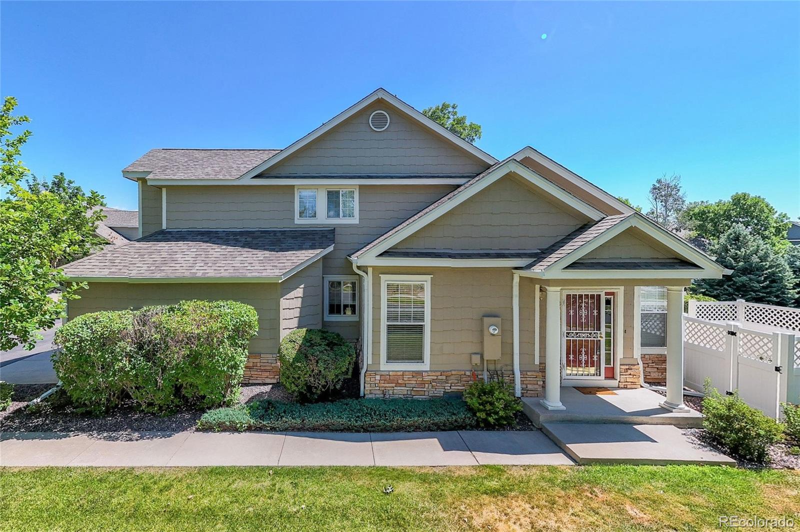 6345  Deframe Way, arvada MLS: 1596585 Beds: 2 Baths: 3 Price: $565,000