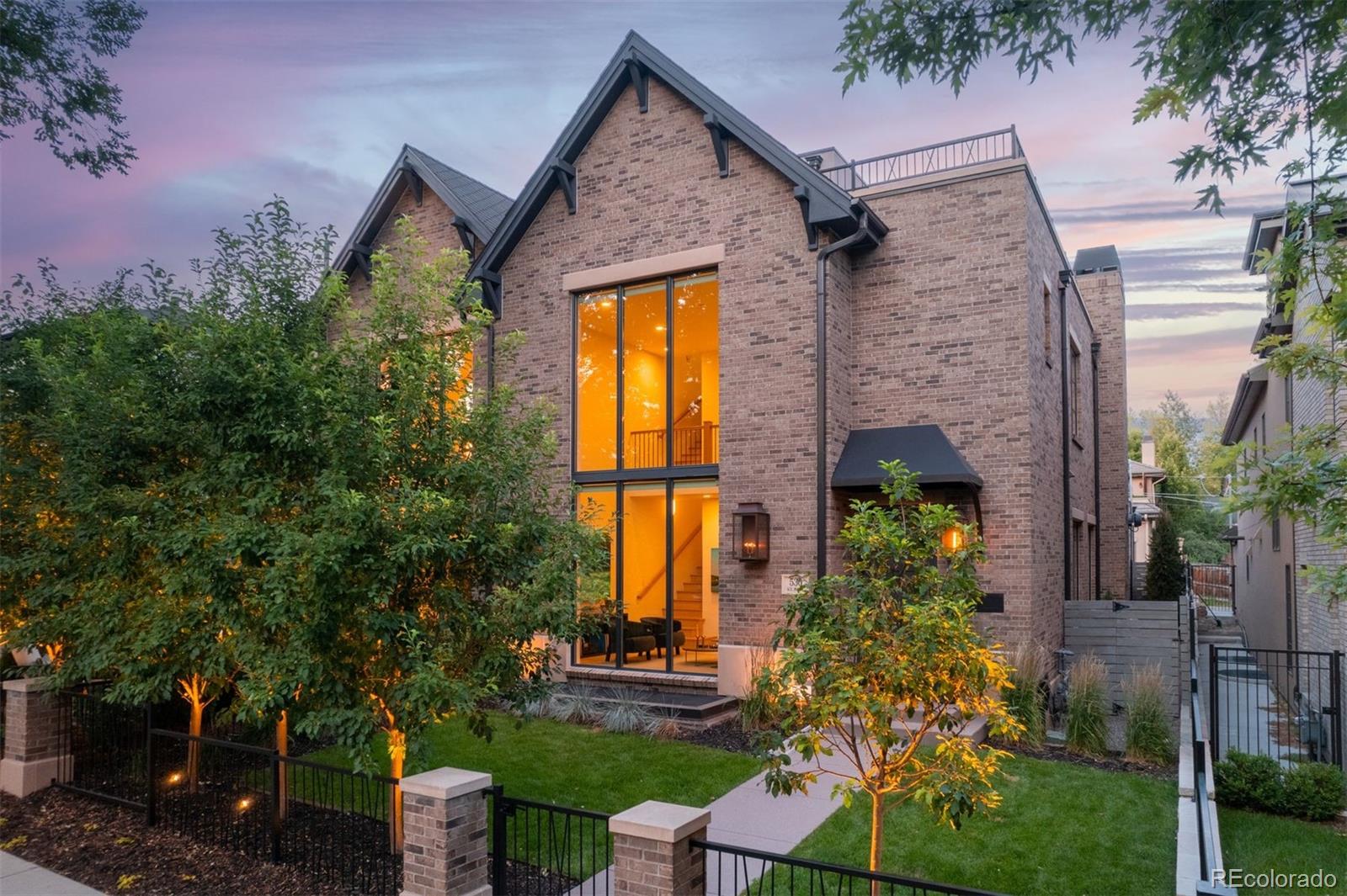 530  saint paul street, Denver sold home. Closed on 2024-11-04 for $3,475,000.