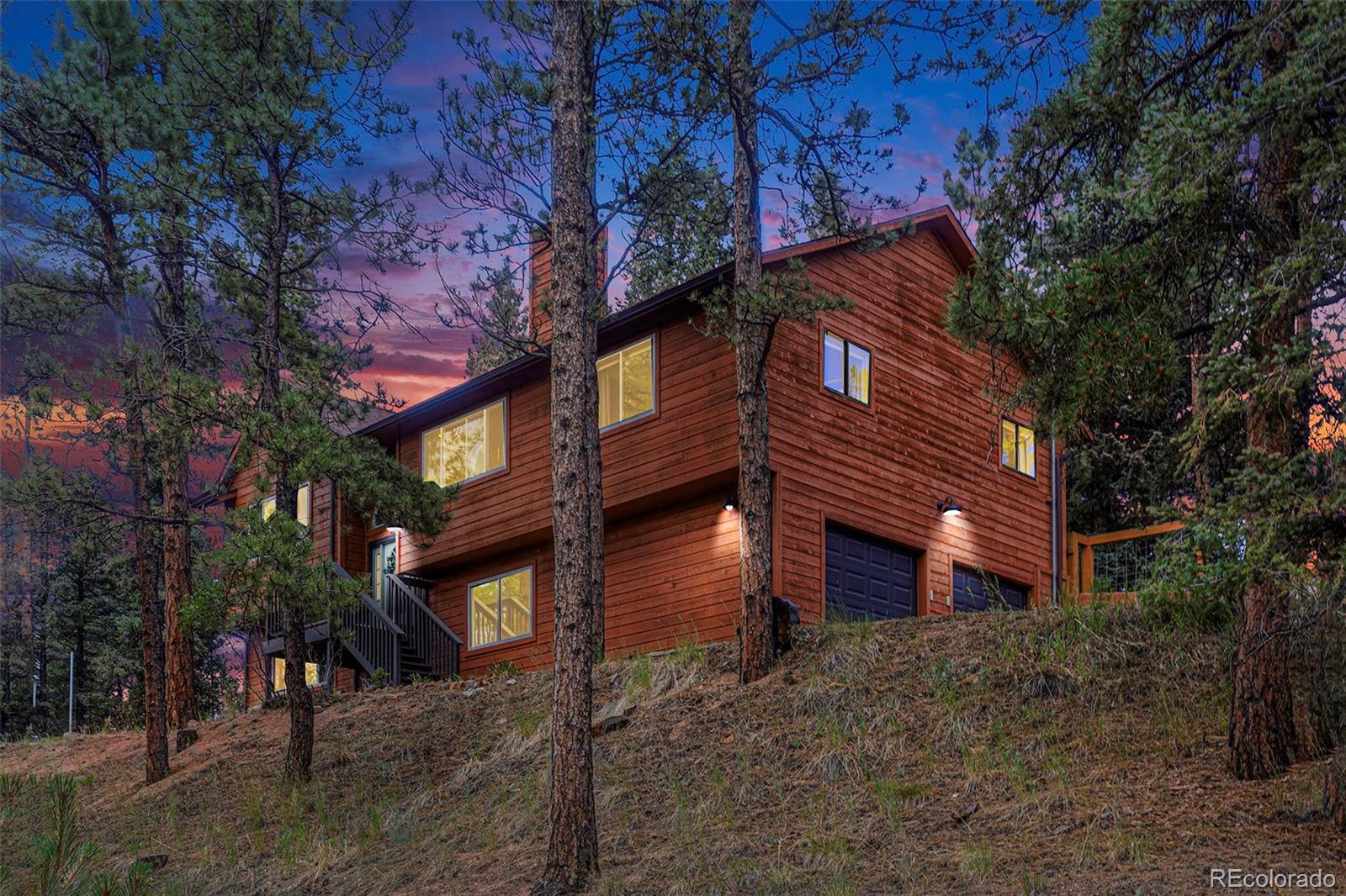2998  sunnywood avenue, Woodland Park sold home. Closed on 2024-10-29 for $698,000.