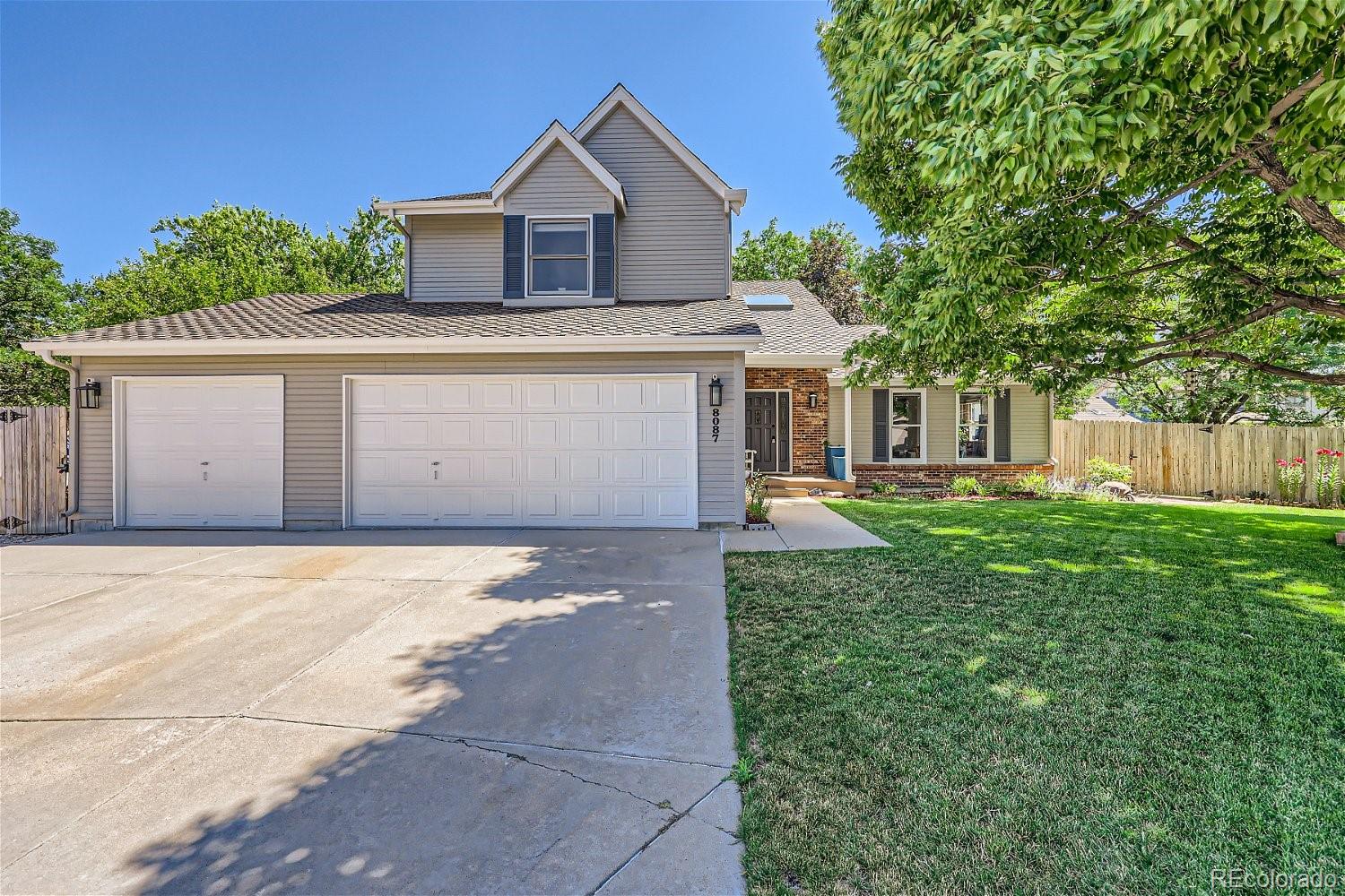 8087 s race way, Centennial sold home. Closed on 2024-09-25 for $744,900.