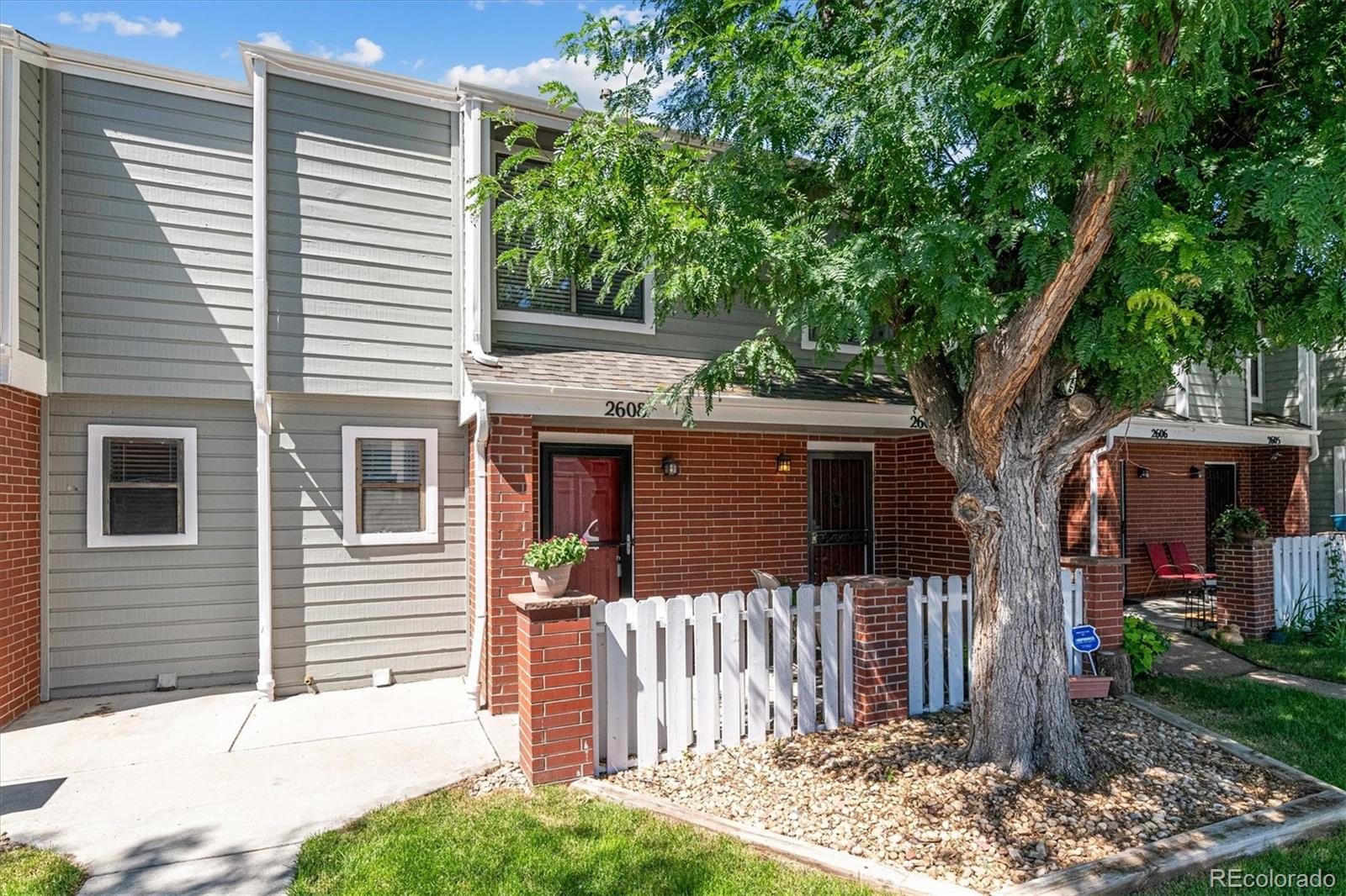 7474 E Arkansas Avenue 26-08, Denver  MLS: 9281790 Beds: 2 Baths: 2 Price: $350,000