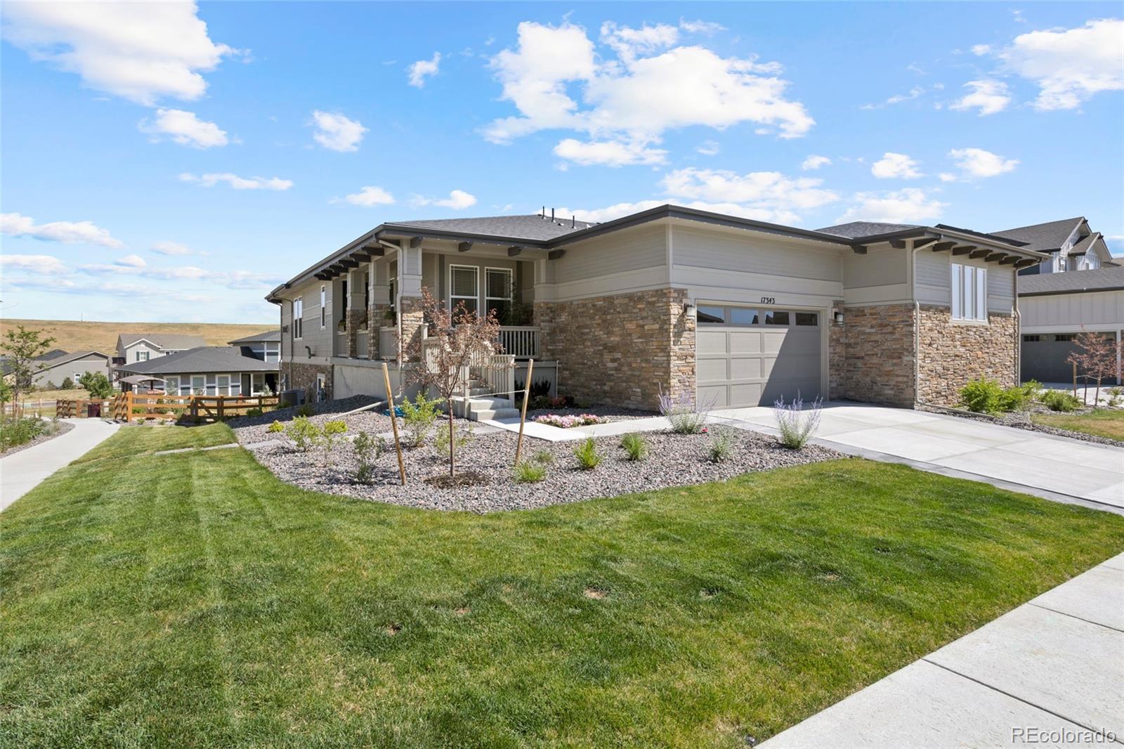 17343 W 93rd Place, arvada MLS: 5433085 Beds: 4 Baths: 3 Price: $830,000