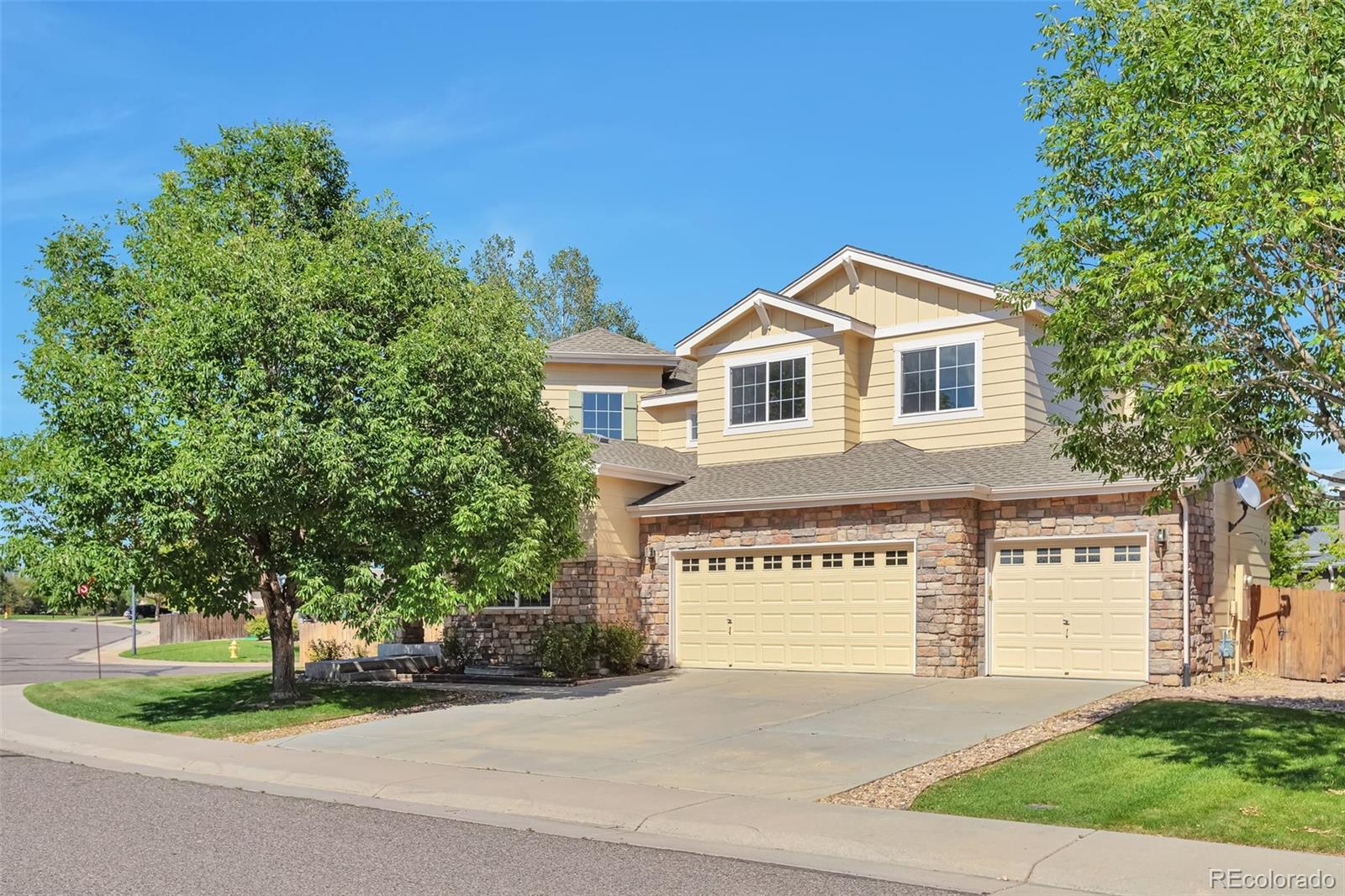 11390  Kearney Way, thornton MLS: 8064669 Beds: 5 Baths: 4 Price: $674,900