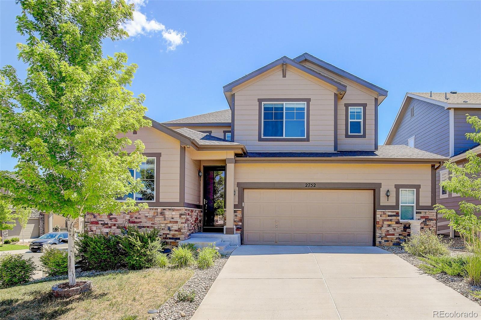 2752  Bittern Street, castle rock MLS: 5555520 Beds: 4 Baths: 4 Price: $675,000