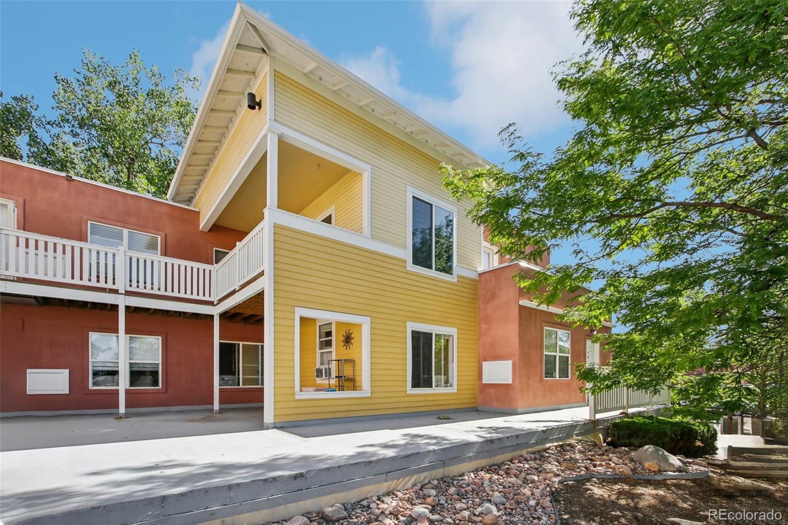 2610  iris avenue, boulder sold home. Closed on 2024-11-21 for $360,000.