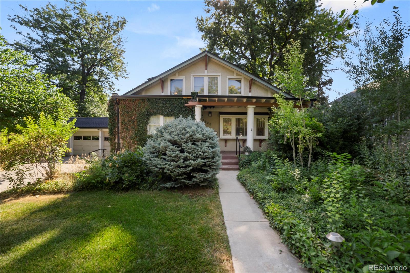 1920  Oneida Street, denver MLS: 3225747 Beds: 3 Baths: 3 Price: $724,500