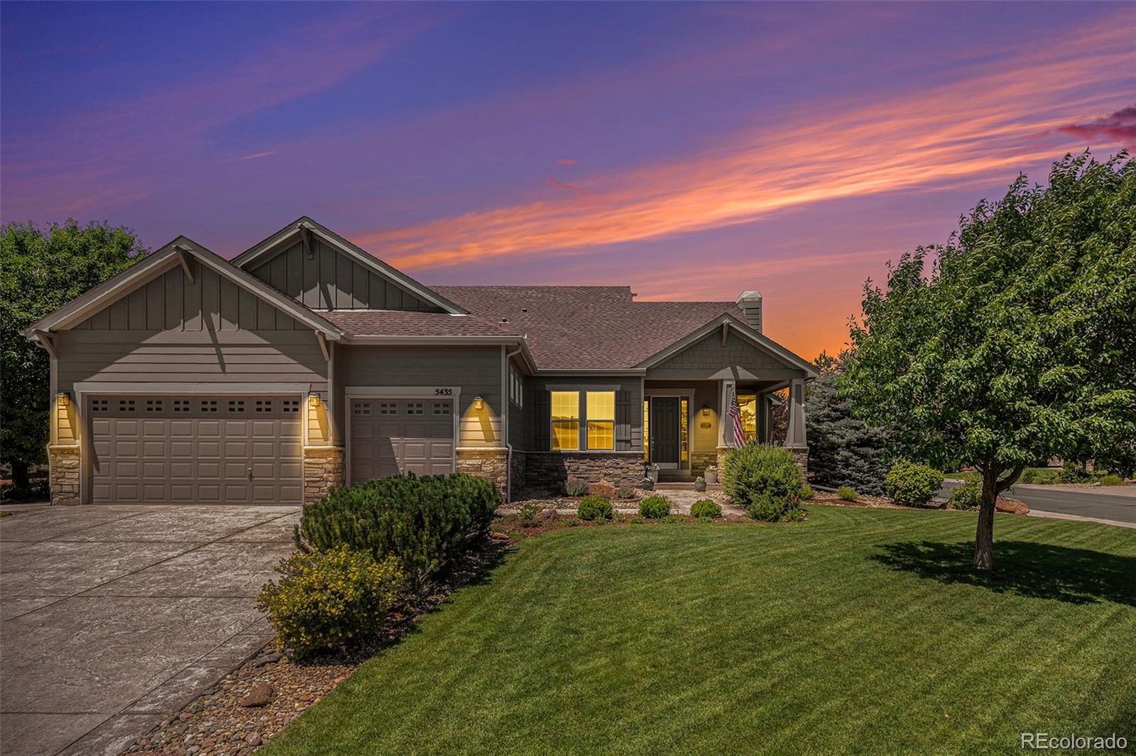 5435  spur cross trail, Parker sold home. Closed on 2024-09-06 for $985,000.