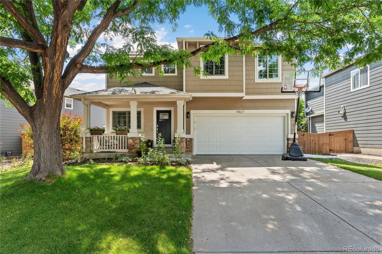 9427  Wolfe Drive, highlands ranch MLS: 2218572 Beds: 4 Baths: 3 Price: $729,900