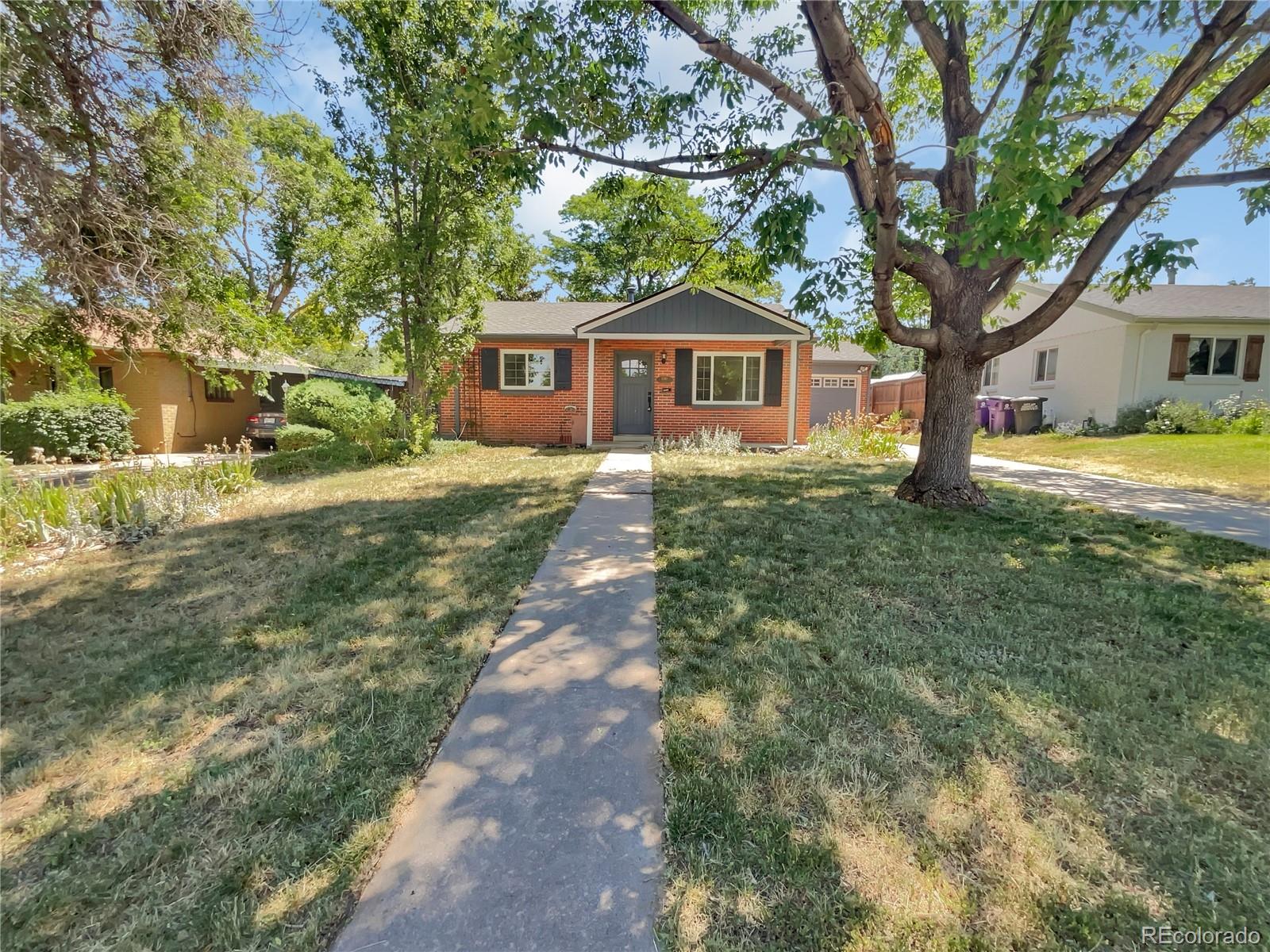 1240  Ivanhoe Street, denver MLS: 8099312 Beds: 2 Baths: 1 Price: $519,000