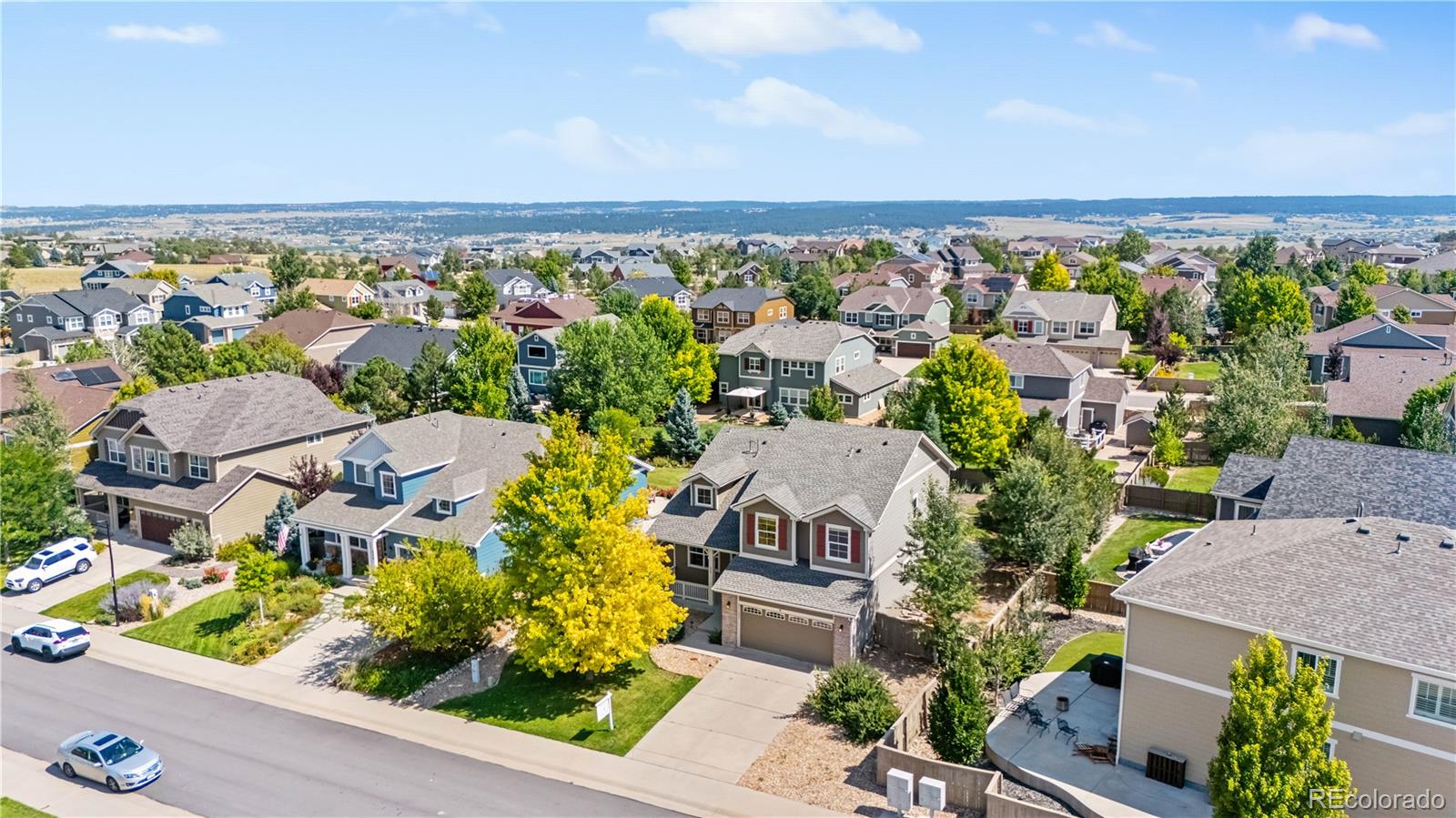 660  Sudbury Street, castle rock MLS: 1675419 Beds: 5 Baths: 4 Price: $619,900