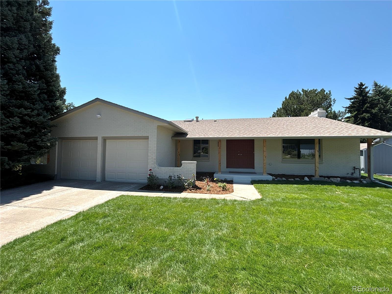 8934 W Harvard Drive, lakewood MLS: 4493223 Beds: 4 Baths: 3 Price: $700,000