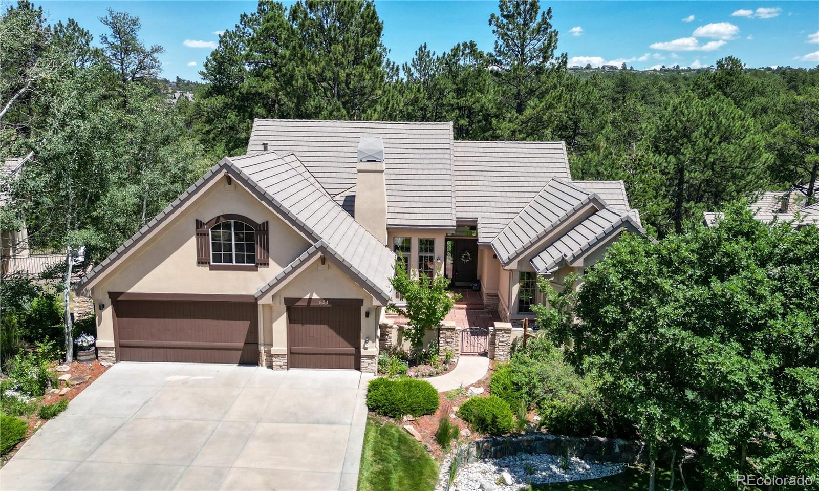 624  Country Club Drive, castle rock MLS: 3321760 Beds: 4 Baths: 4 Price: $1,410,000