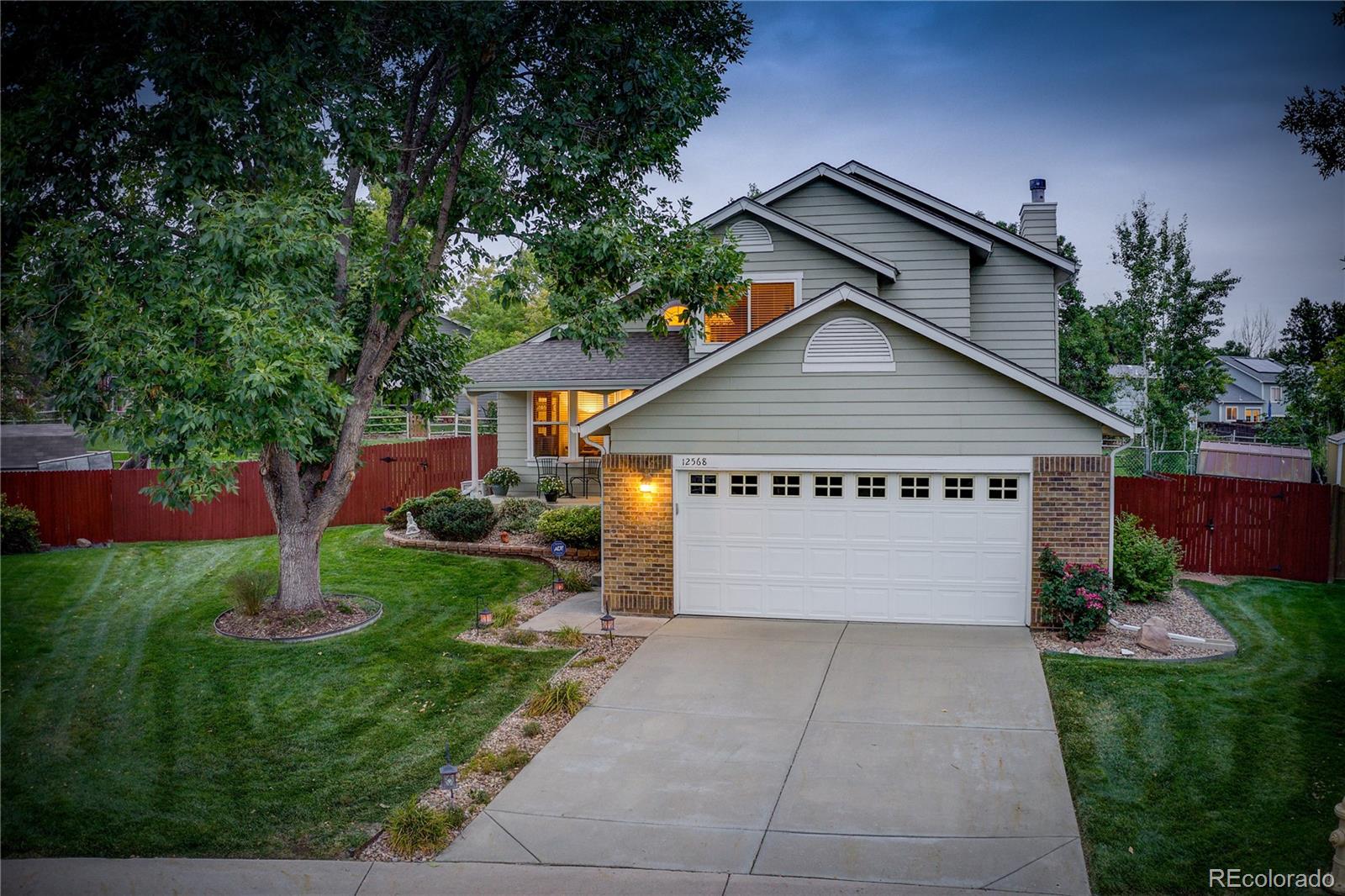 12568  Newton Way, broomfield MLS: 9087111 Beds: 3 Baths: 2 Price: $614,900