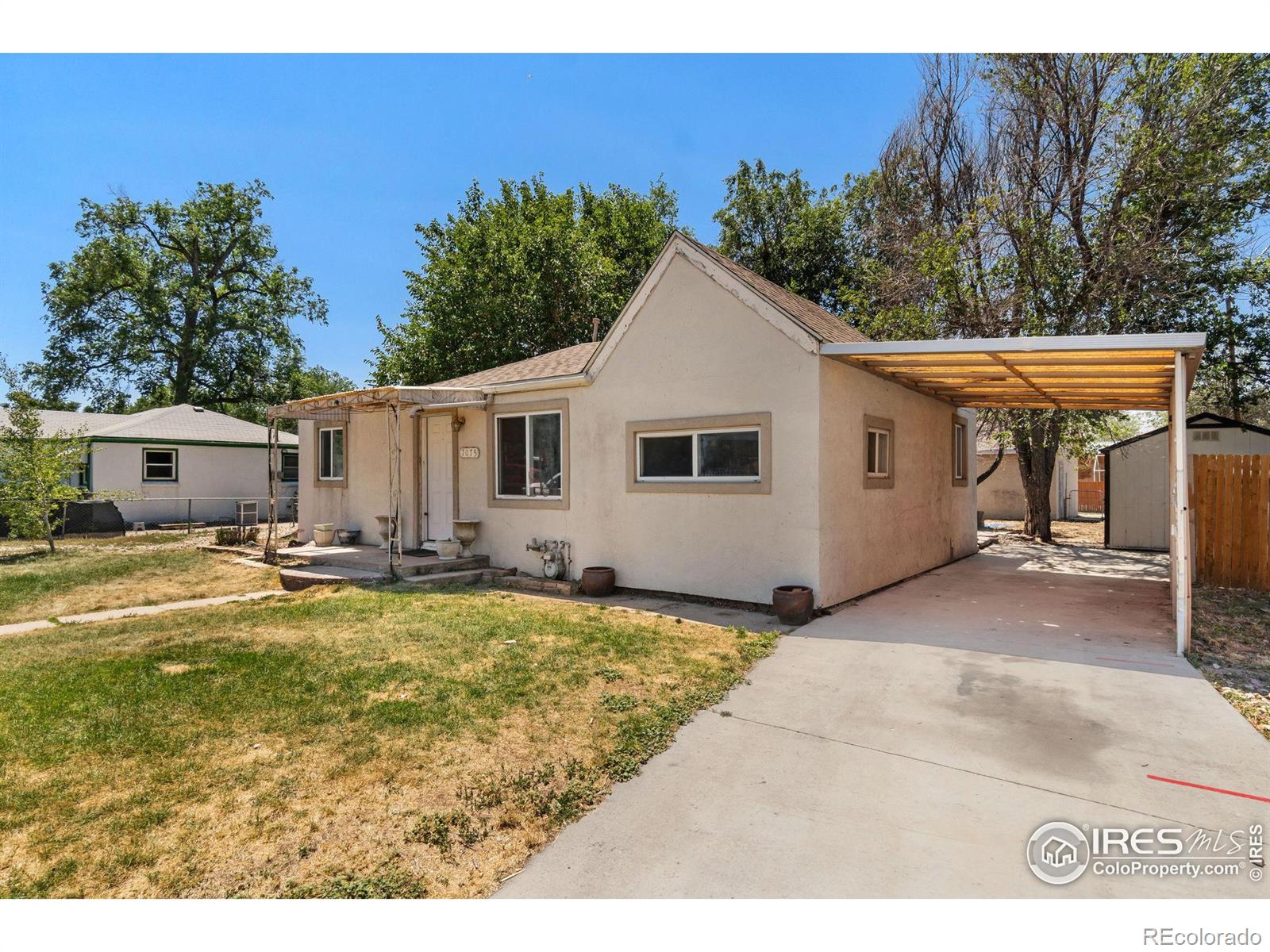 7075  Leyden Street, commerce city MLS: 4567891014109 Beds: 3 Baths: 1 Price: $399,900