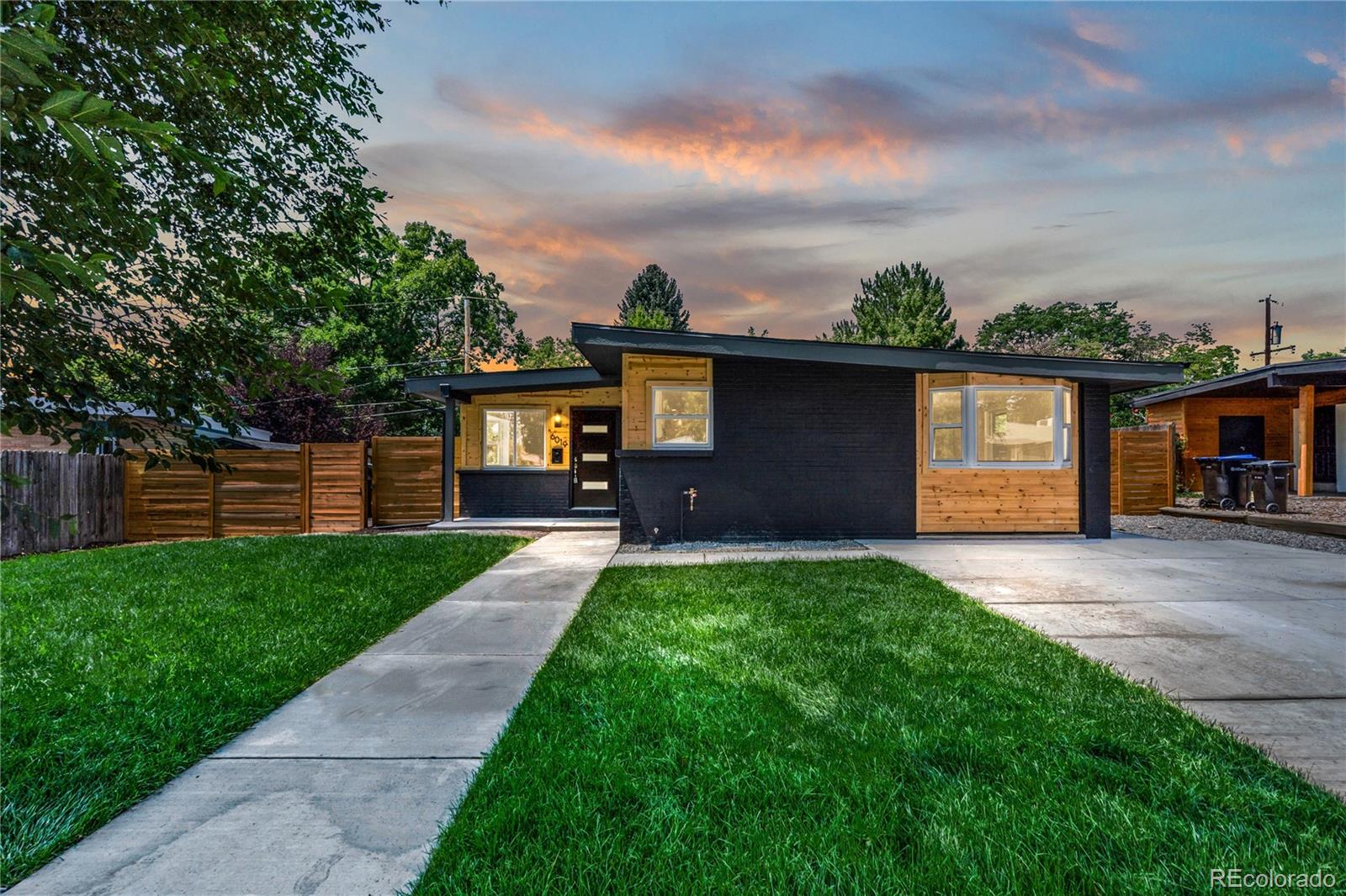 6019  carr street, Arvada sold home. Closed on 2024-10-28 for $605,000.