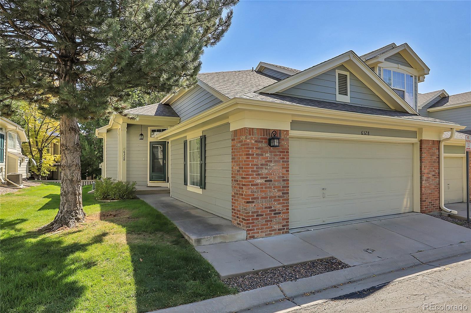 6328  Braun Way, arvada MLS: 4643224 Beds: 2 Baths: 3 Price: $557,500