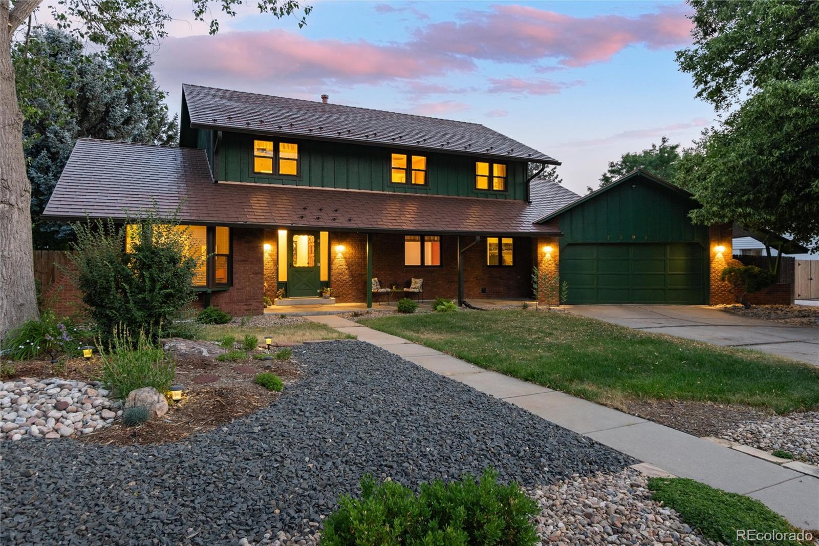 10966 W 77th Avenue, arvada MLS: 2493249 Beds: 5 Baths: 3 Price: $830,000