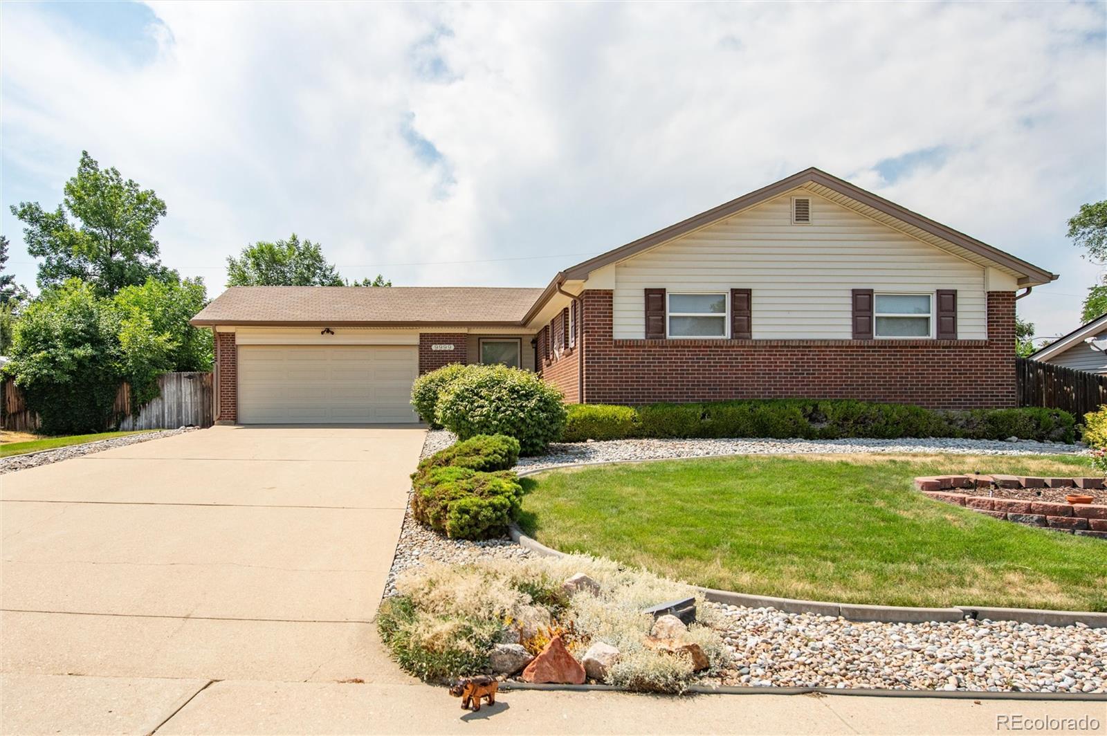 9999  Dodge Drive, northglenn MLS: 7121393 Beds: 3 Baths: 2 Price: $470,000