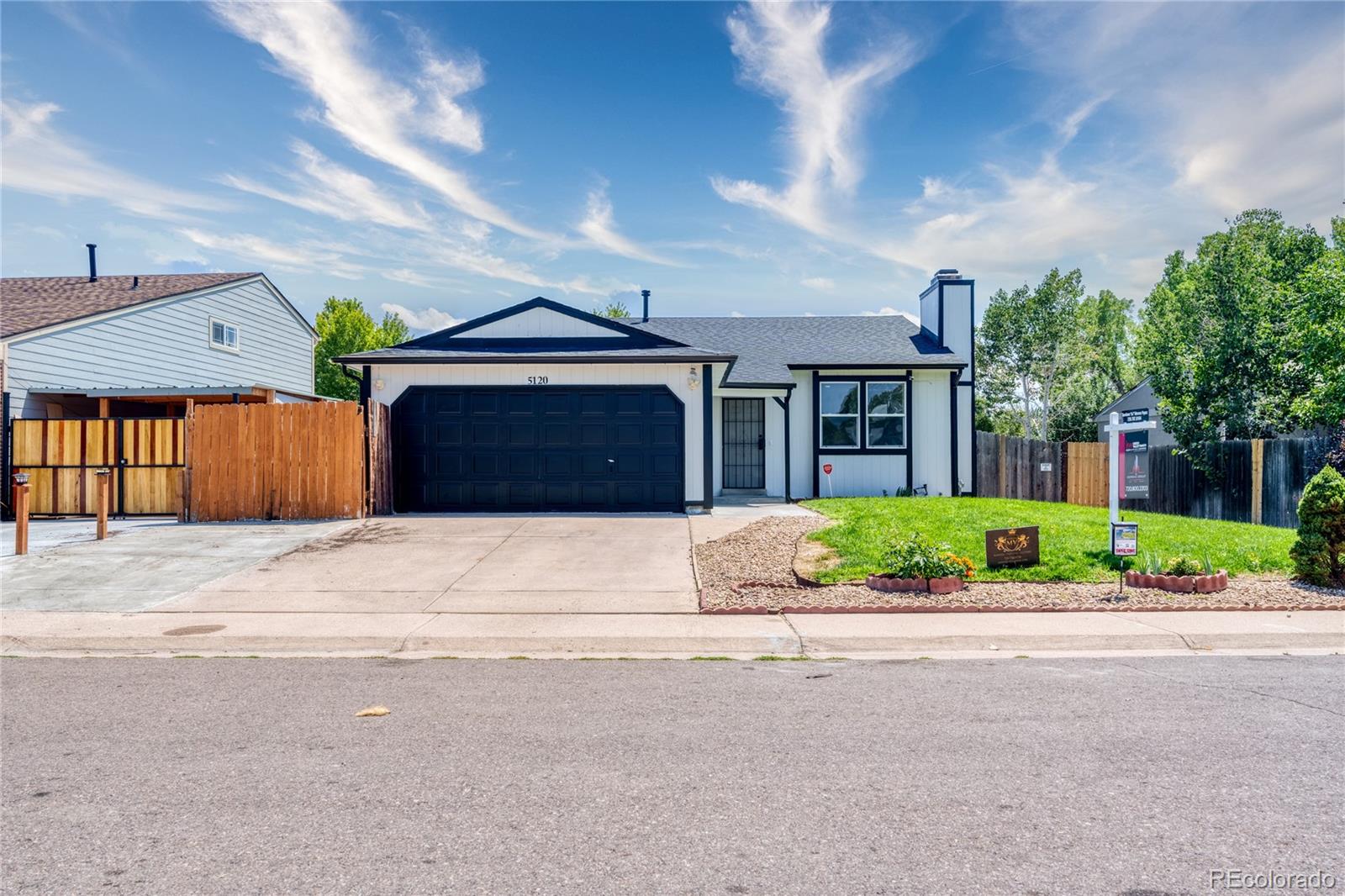 5120  Columbus Way, denver MLS: 7876941 Beds: 4 Baths: 2 Price: $450,000