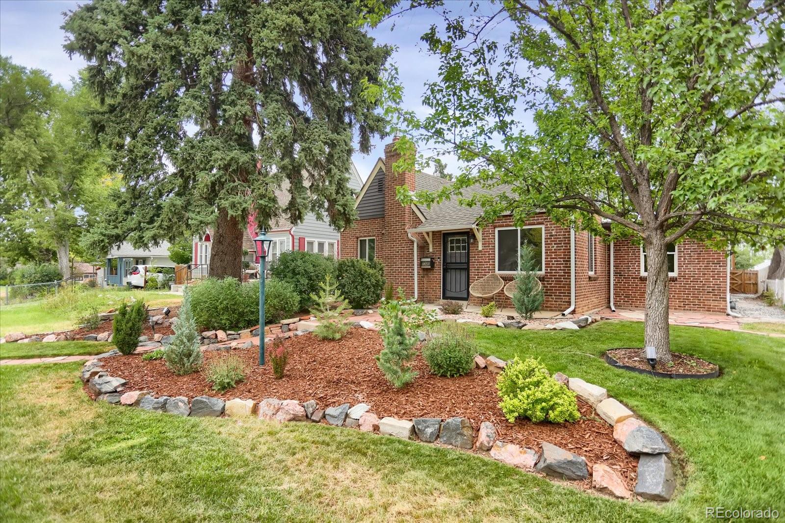 1340  syracuse street, Denver sold home. Closed on 2024-10-31 for $515,100.