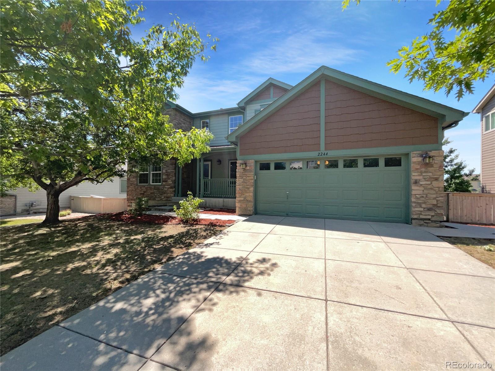 2244 E 101st Avenue, thornton MLS: 7514463 Beds: 4 Baths: 4 Price: $630,000