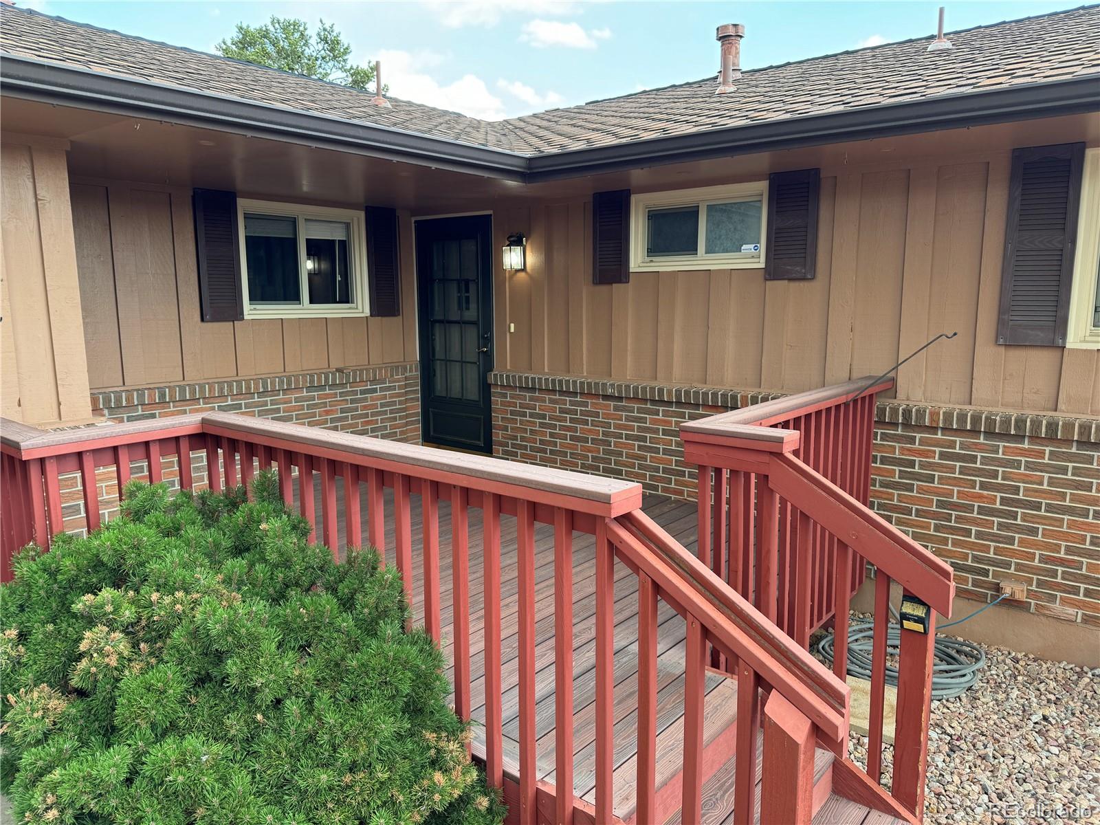 202 crystal hills boulevard, Manitou Springs sold home. Closed on 2024-08-23 for $674,900.
