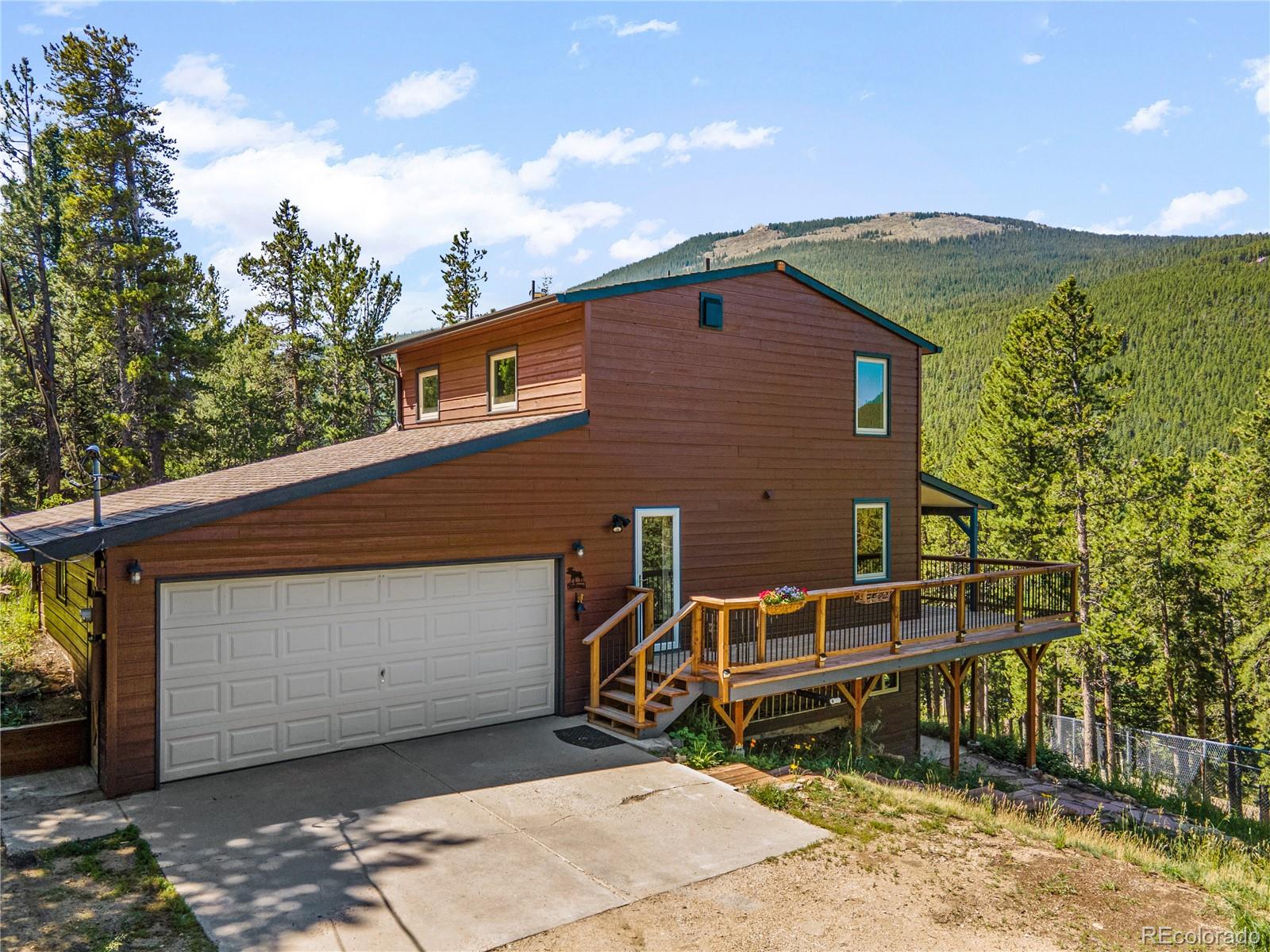 160  Pine Drive, idaho springs MLS: 3405305 Beds: 2 Baths: 3 Price: $575,000