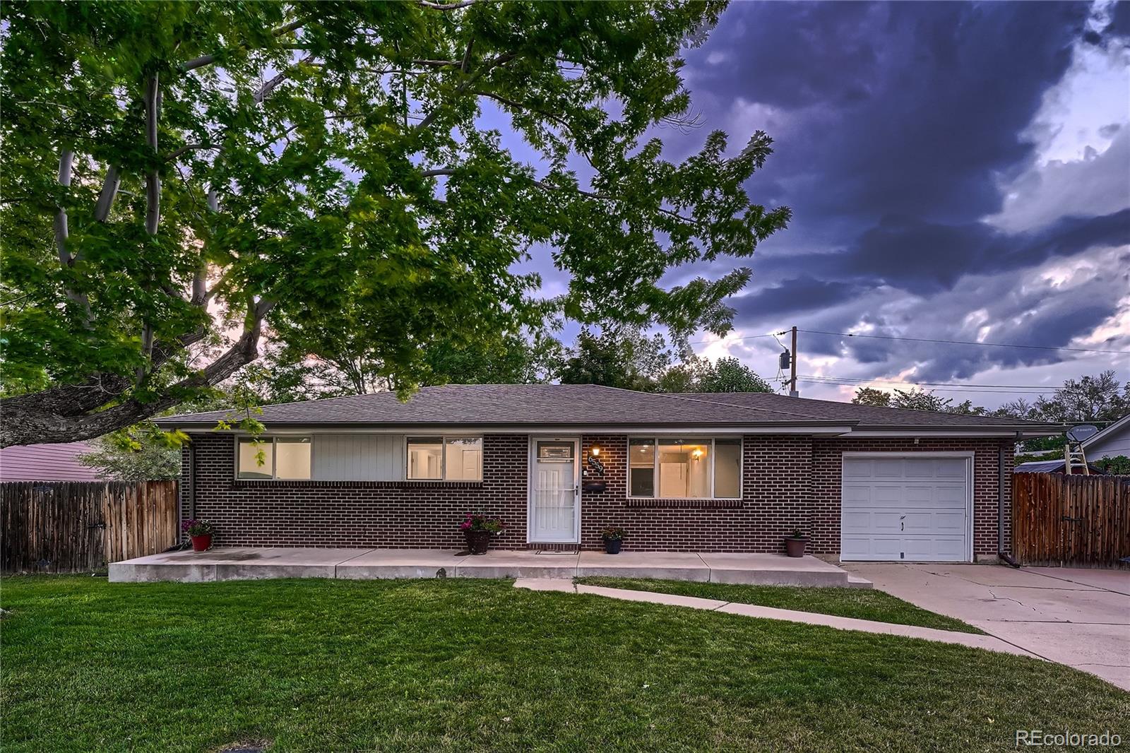 6559  xavier street, Arvada sold home. Closed on 2024-09-03 for $606,500.