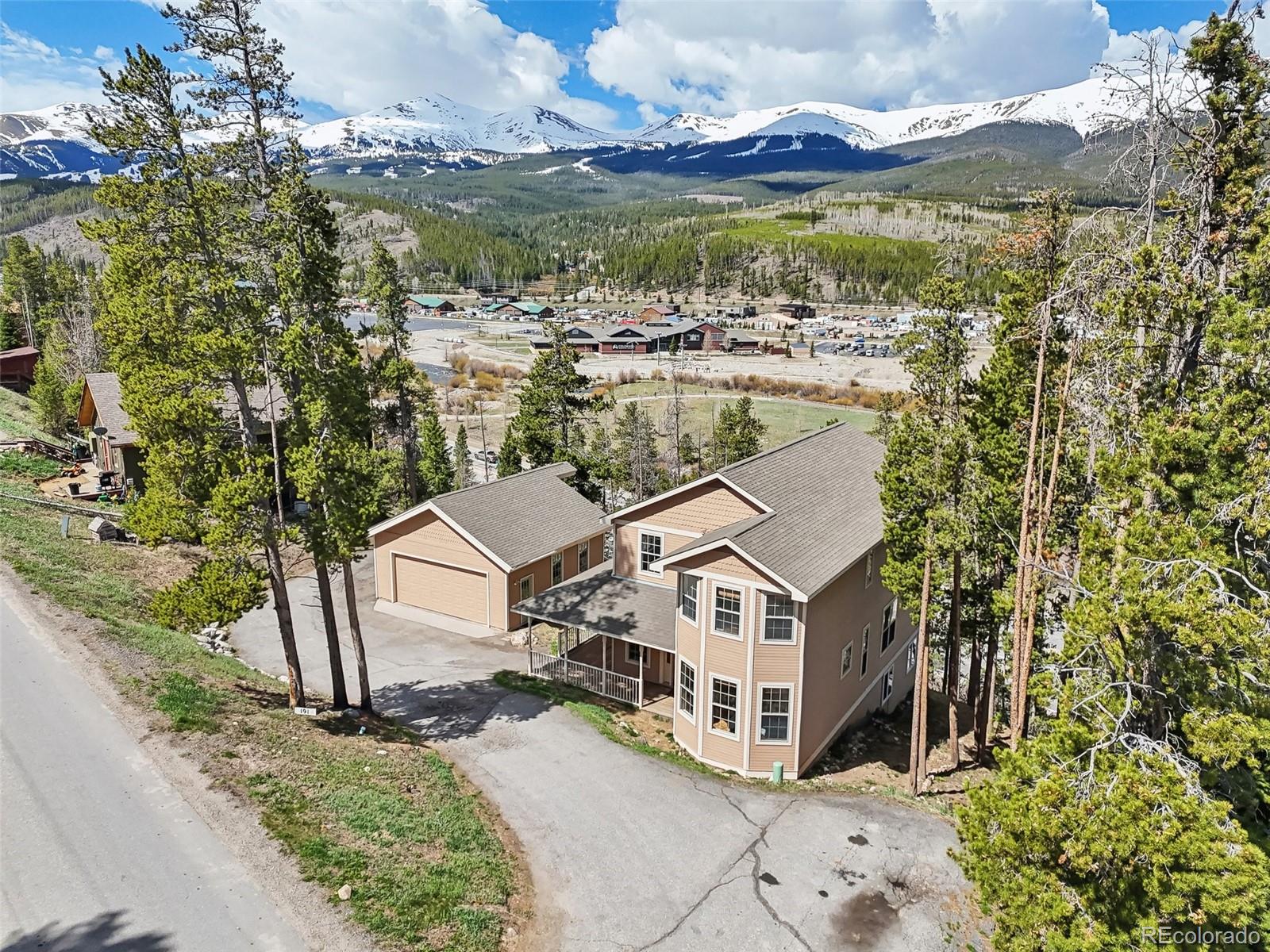 191  Fairview Boulevard, breckenridge MLS: 2980592 Beds: 6 Baths: 5 Price: $1,190,000