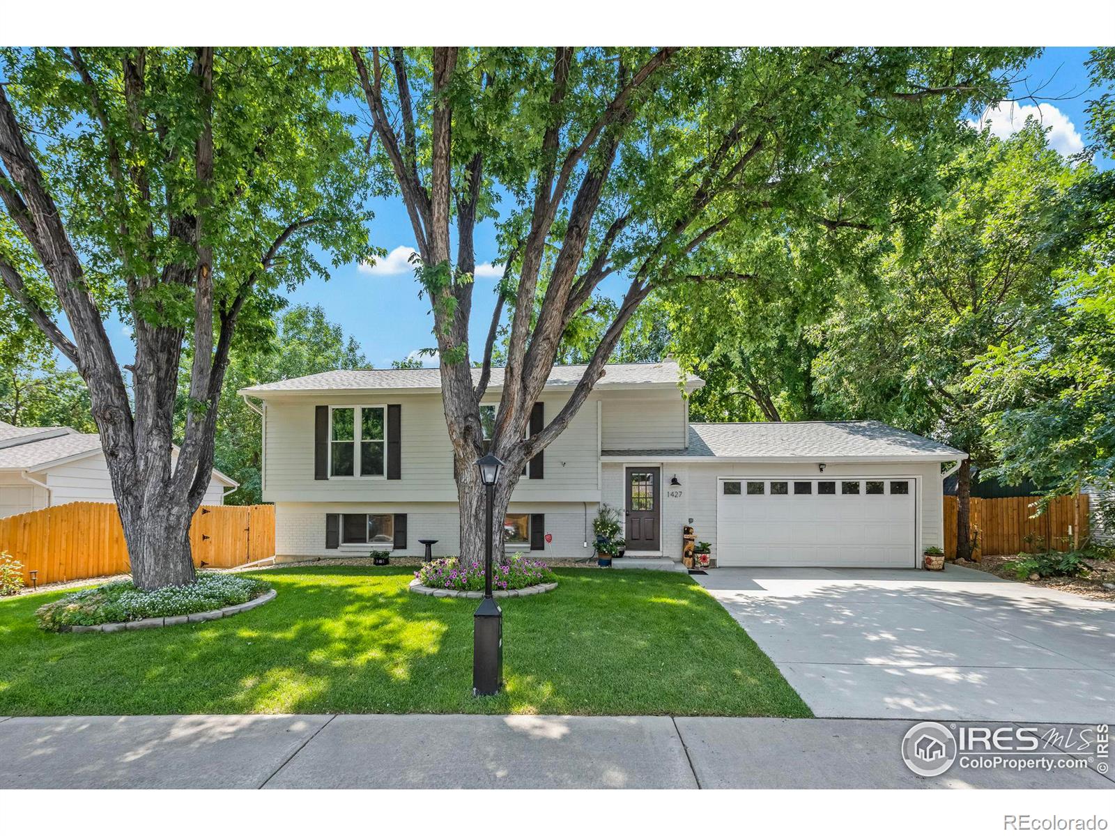 1427  24th Avenue, longmont MLS: 4567891014678 Beds: 4 Baths: 2 Price: $575,000