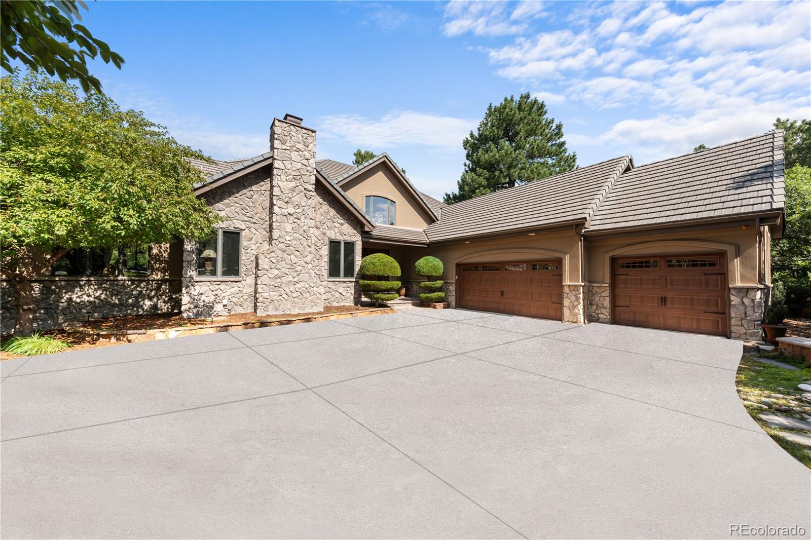 334  Prospect Drive, castle rock MLS: 1789713 Beds: 5 Baths: 5 Price: $2,750,000