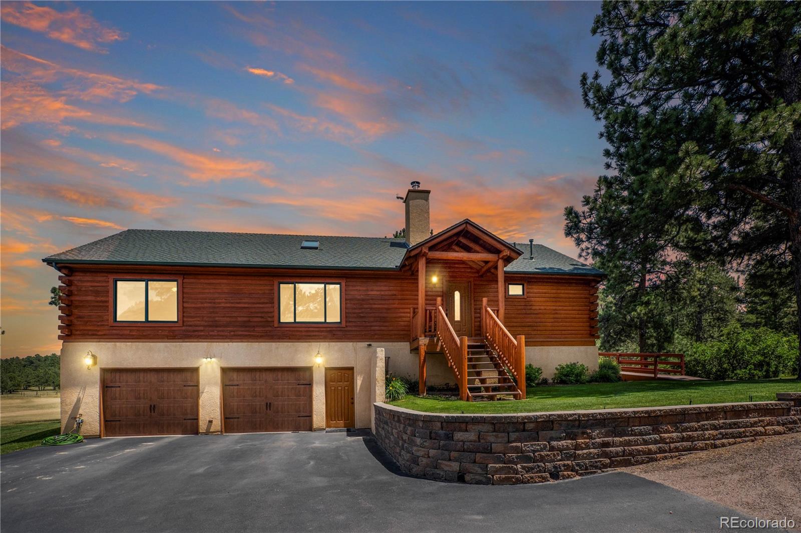 3916  estates circle, Larkspur sold home. Closed on 2024-08-28 for $975,000.