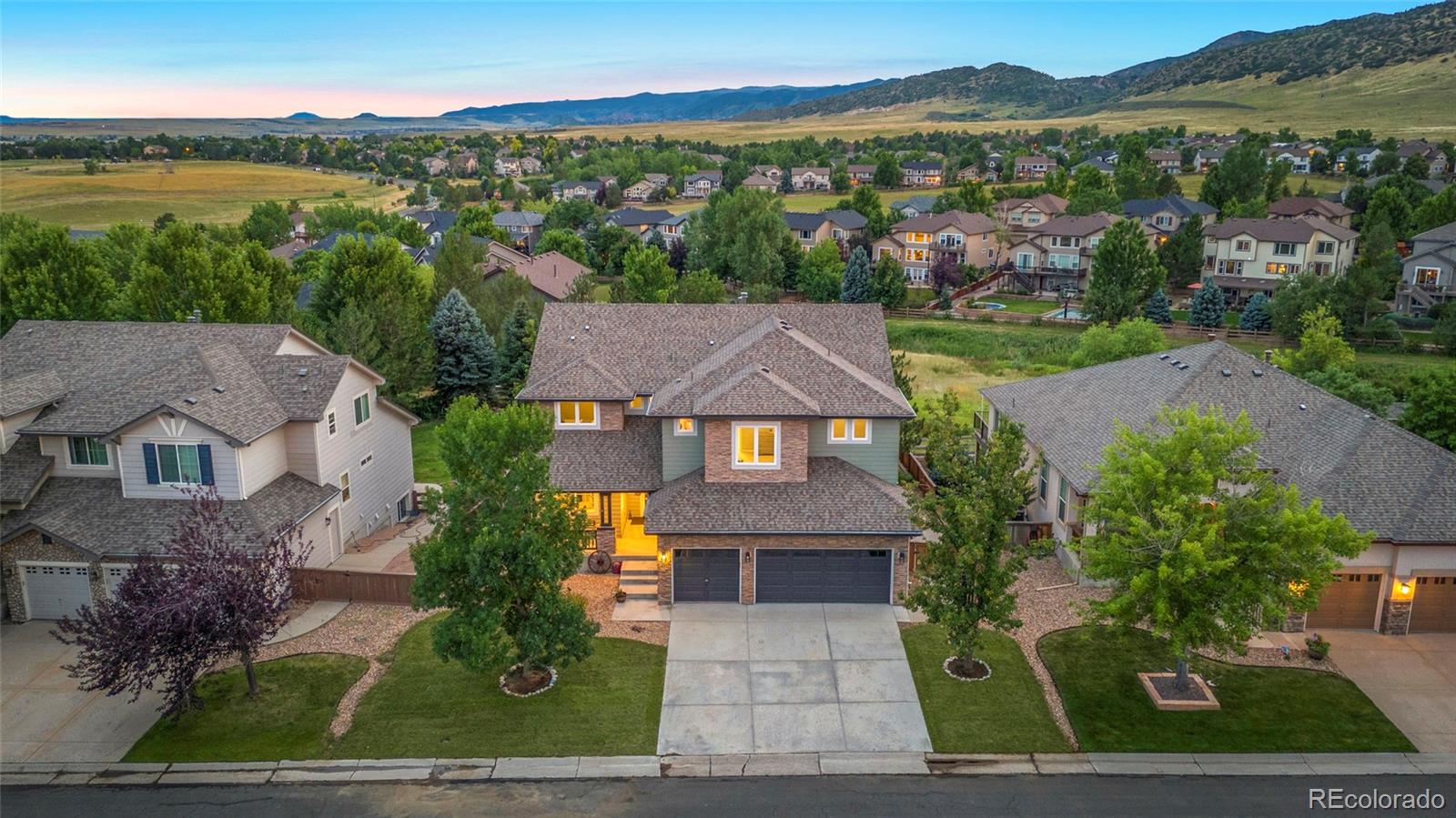 9776 w baden drive, Littleton sold home. Closed on 2024-08-22 for $1,100,000.