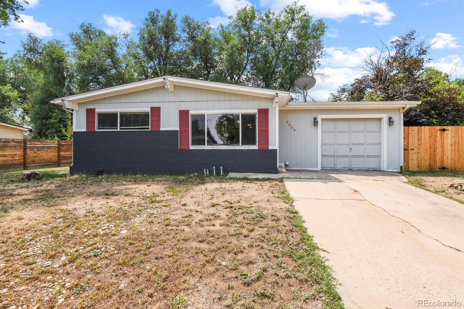 9060 W 49th Avenue, arvada MLS: 5359440 Beds: 3 Baths: 2 Price: $445,000