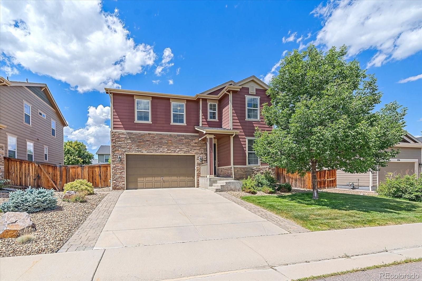 13926 W Layton Circle, morrison MLS: 8739816 Beds: 3 Baths: 3 Price: $789,700