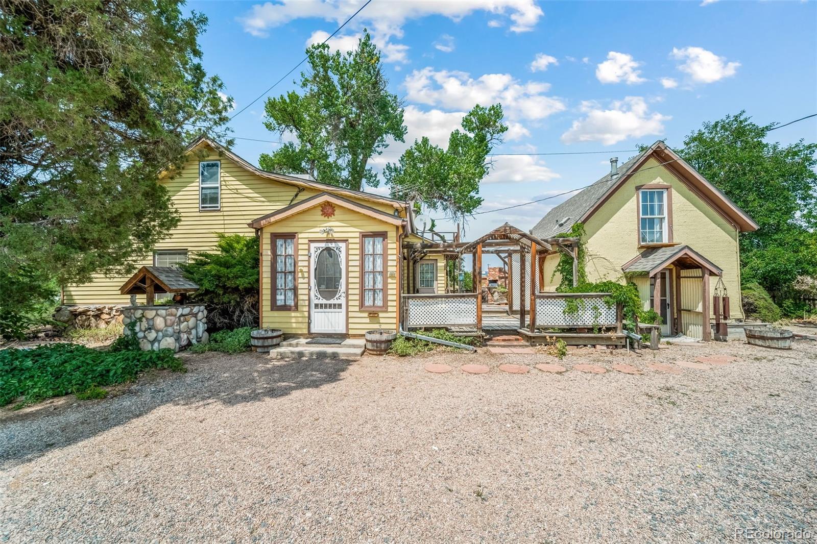 7550  Indiana Street, arvada MLS: 8659970 Beds: 4 Baths: 1 Price: $625,000