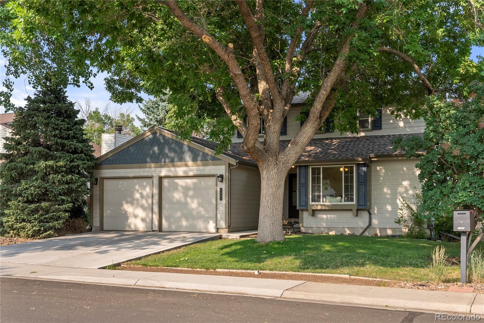 7464  benton street, Arvada sold home. Closed on 2024-09-11 for $590,000.