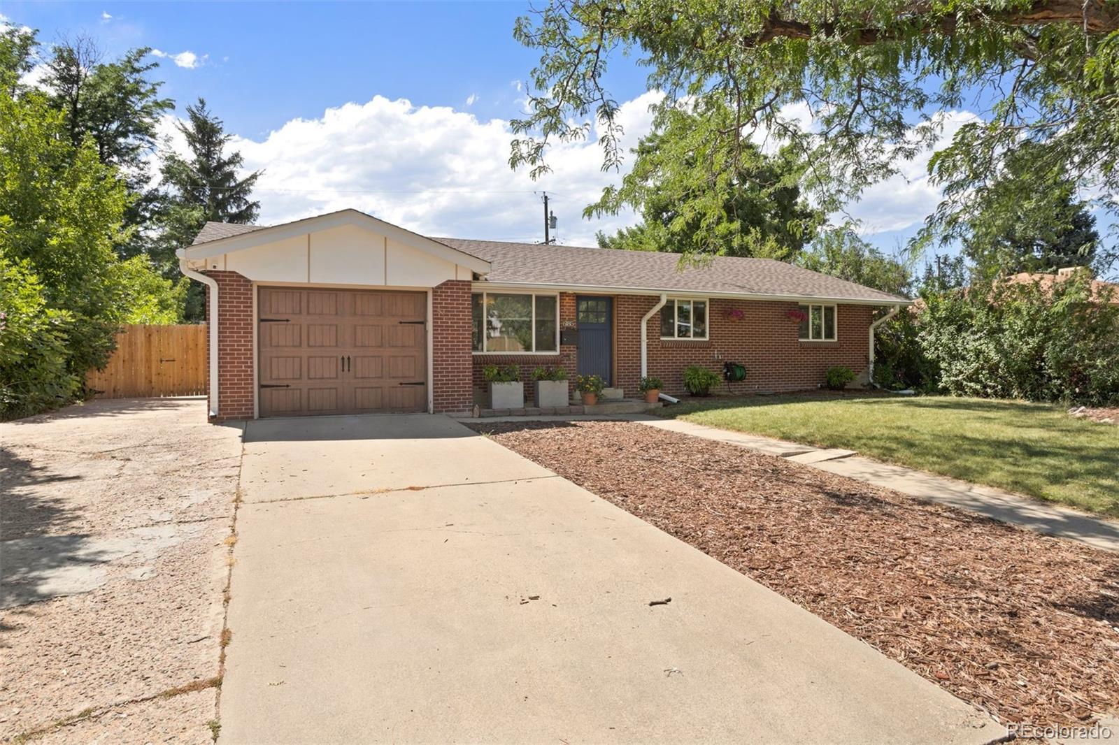 6185  Garland Street, arvada MLS: 2004828 Beds: 3 Baths: 2 Price: $615,000